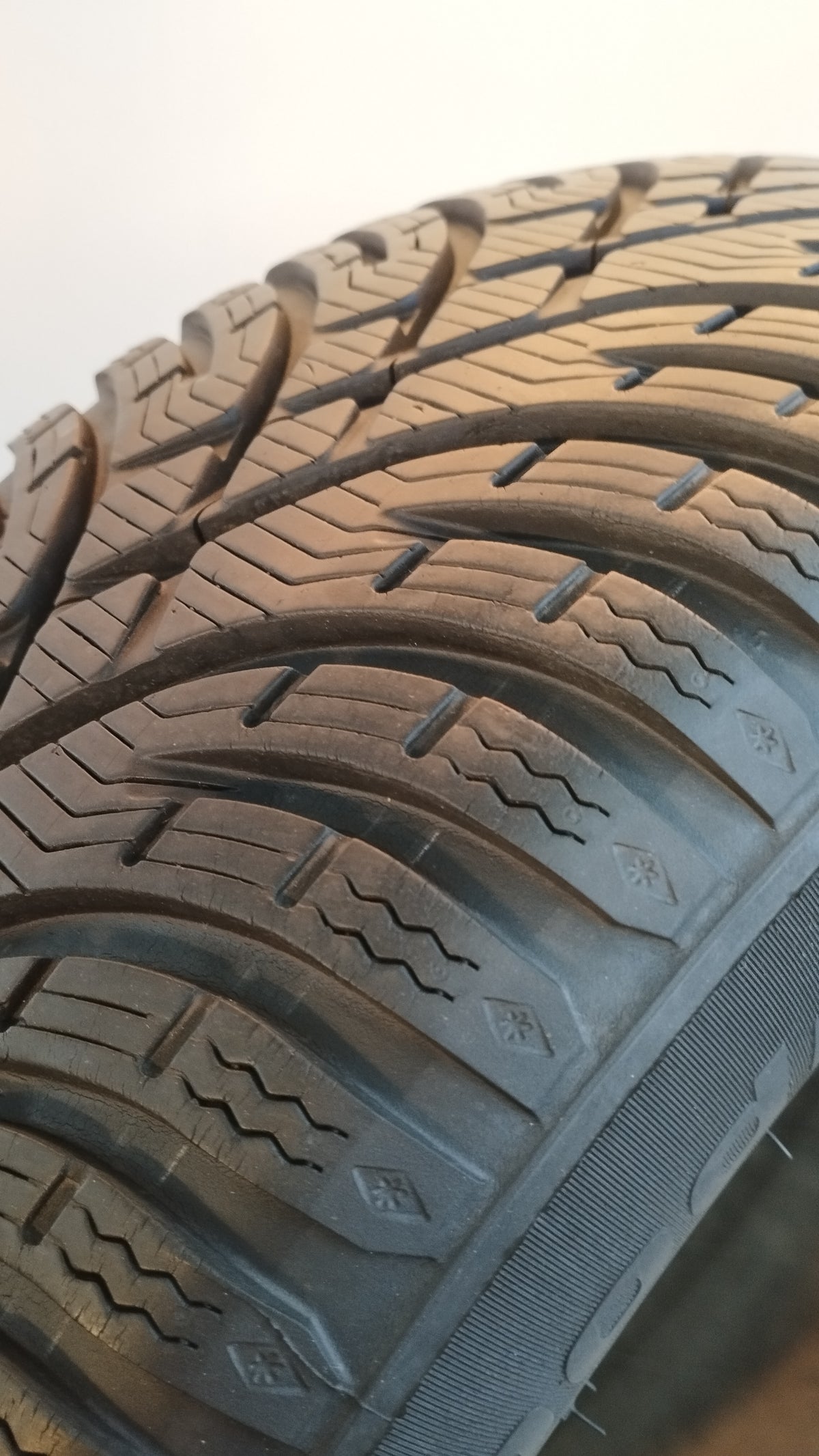 bfgoodrich gforce winter 2 185/55 r15 (6.0 mm) cod. XX86
