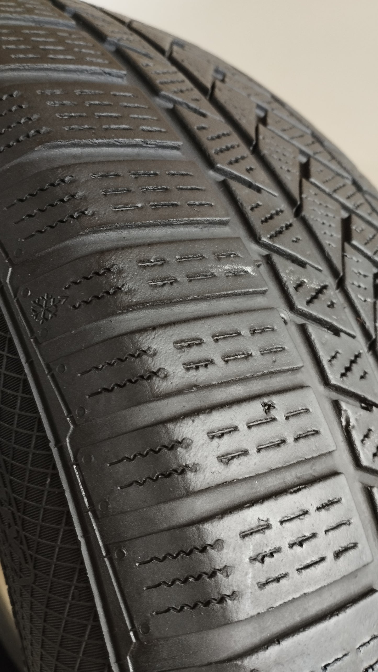 continental 255/60 r18 TS 850 wintercontact p Art. XX9
