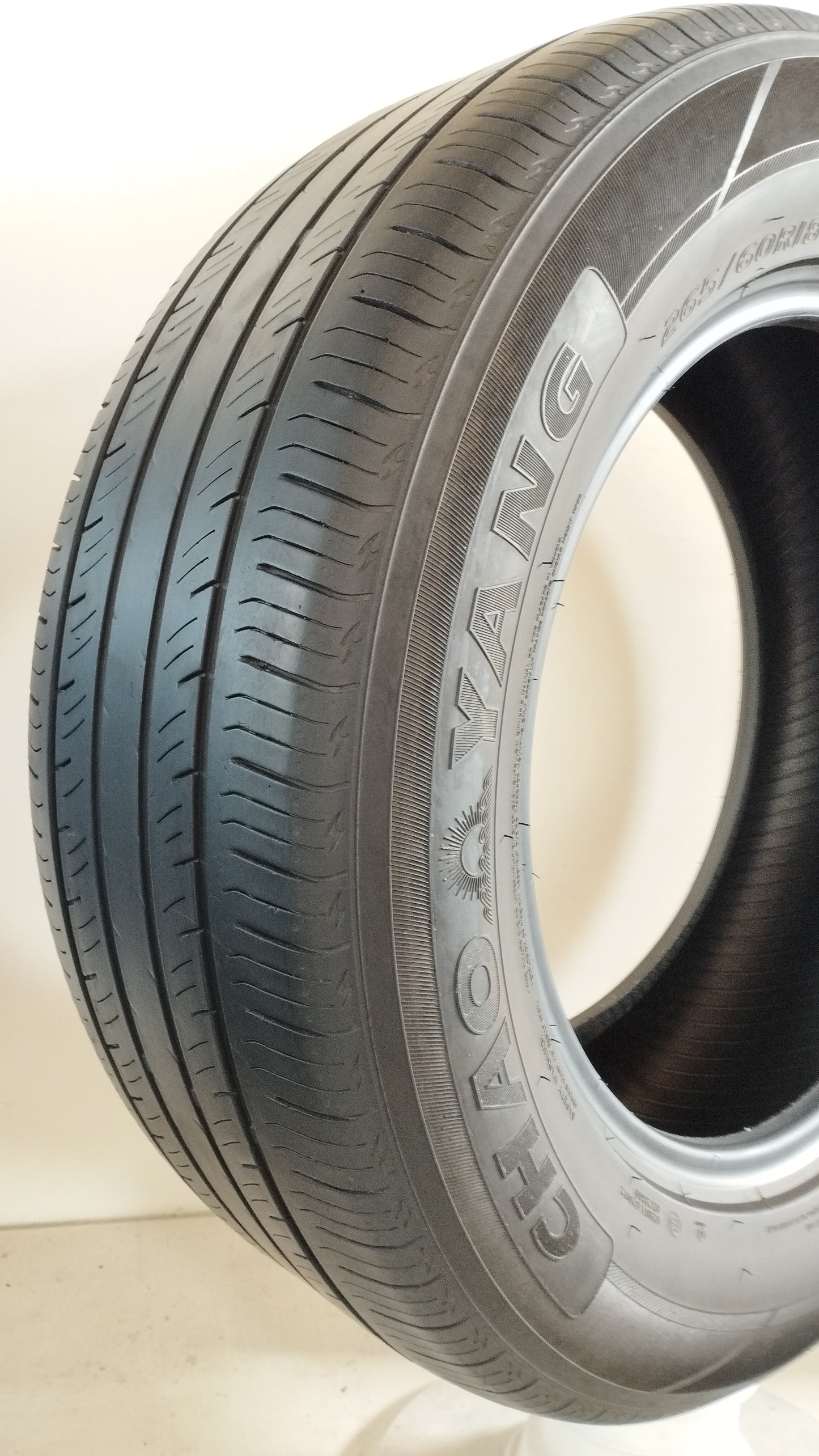 chaoyang 265/60 r18 su 318 a h/t cod.Y27