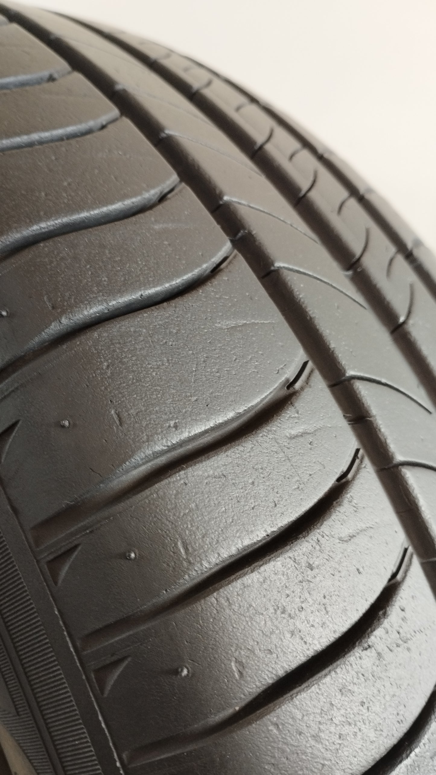 michelin 215/60 r16 energysaver+cod.Y55