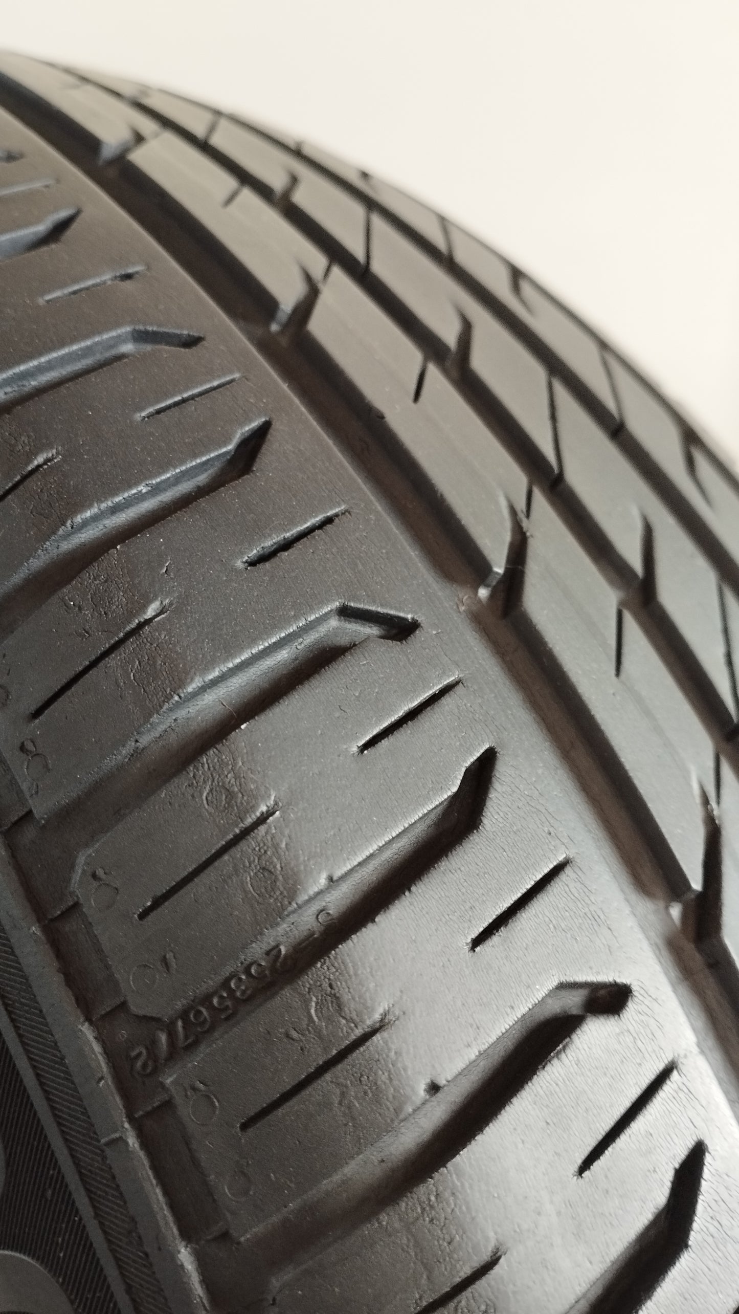 semperit 205/60 r16 speedlife 3 cod.Y58