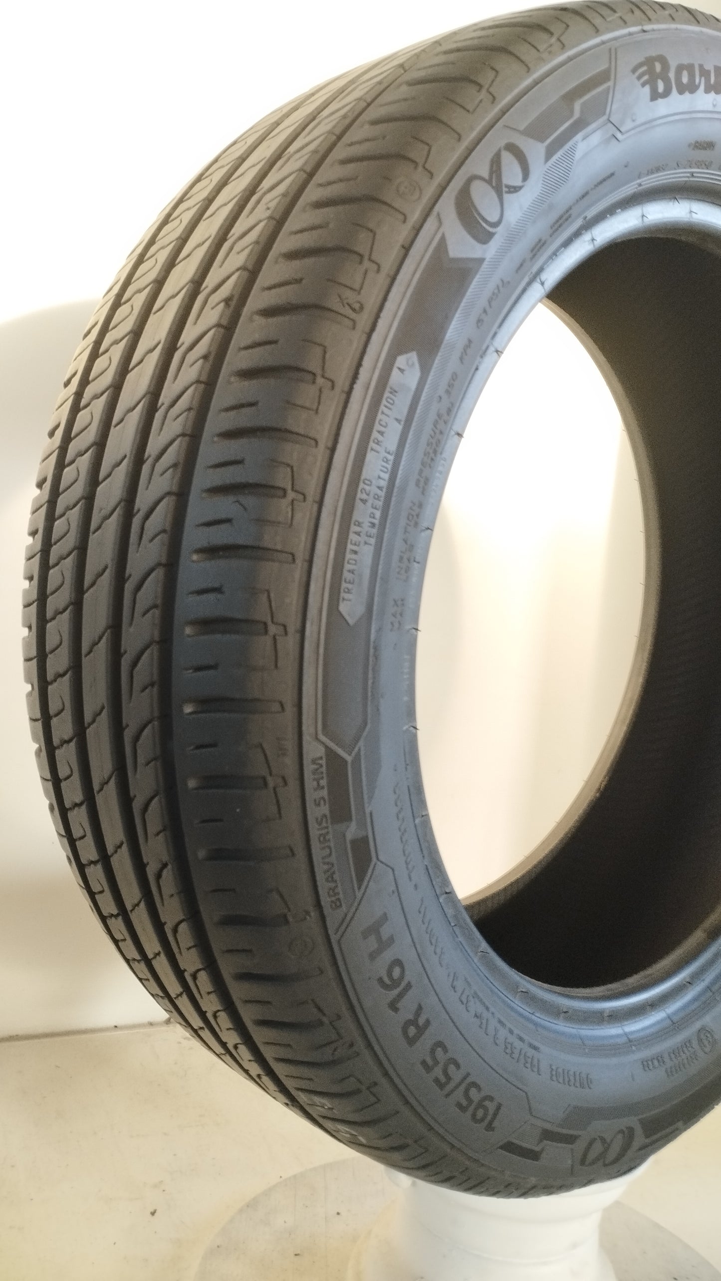 barum 195/55 r16 bravuris 5 hm cod.Y64
