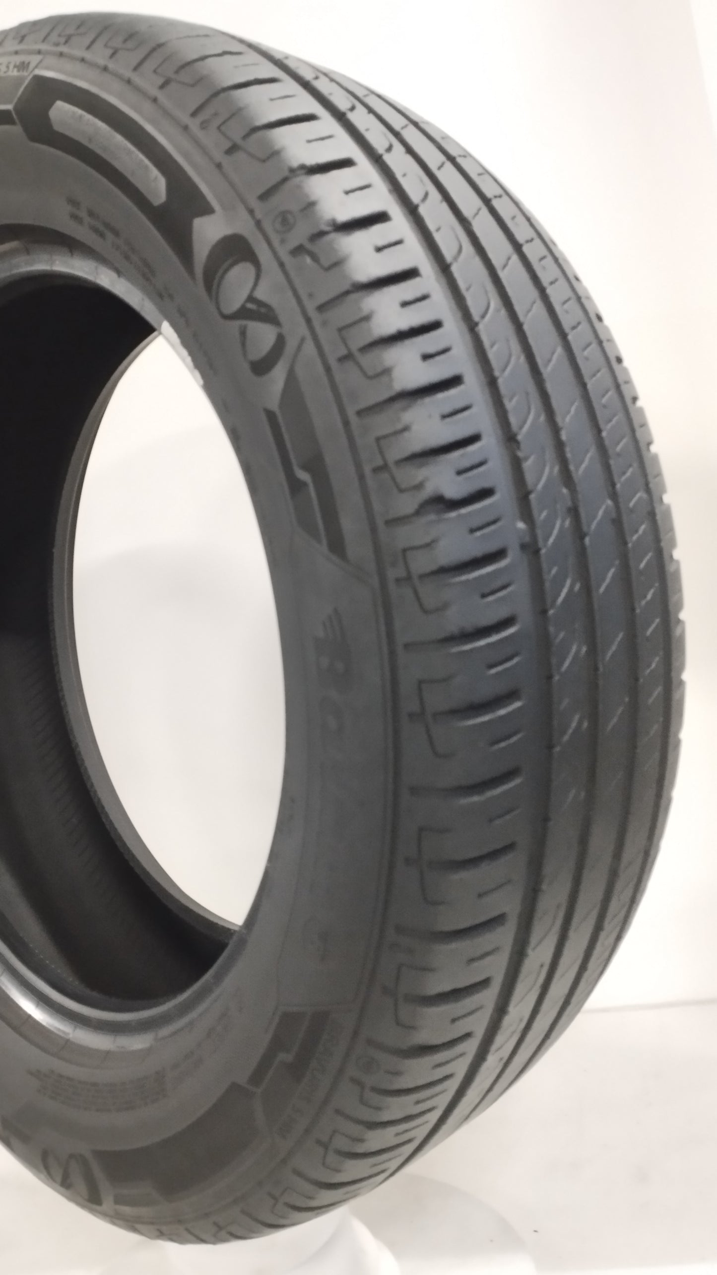 barum 215/65 r17 bravuris 5 hm cod.Y70