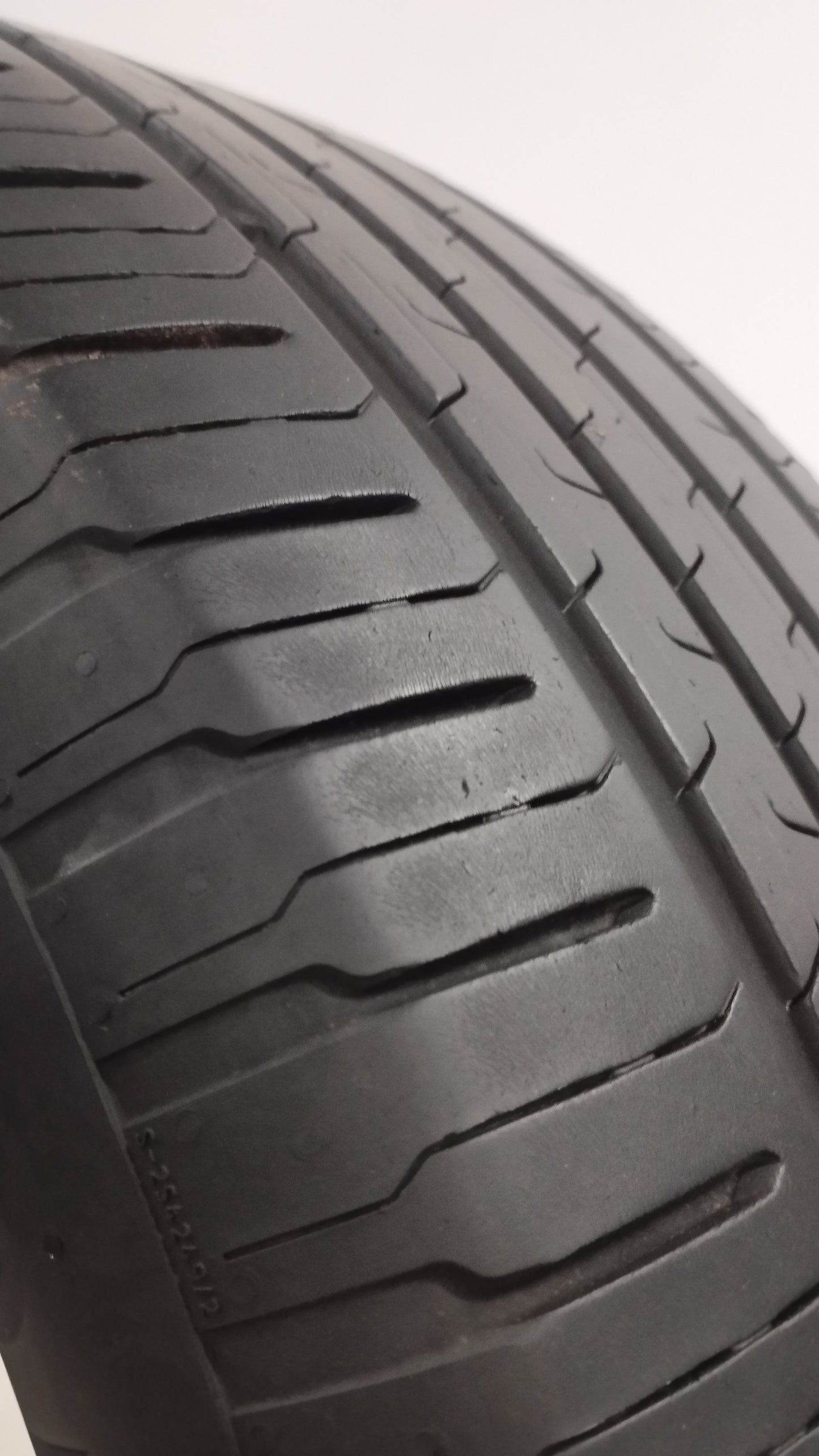 continental 225/60 r17 ecocontact 6 cod.Y77