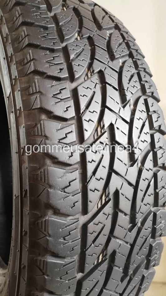 Bridgestone 215/65 r16 dueler a/t art. Y940