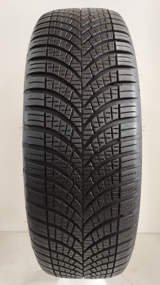 goodyear 195/60 r18 vector 4 season Art. Y9