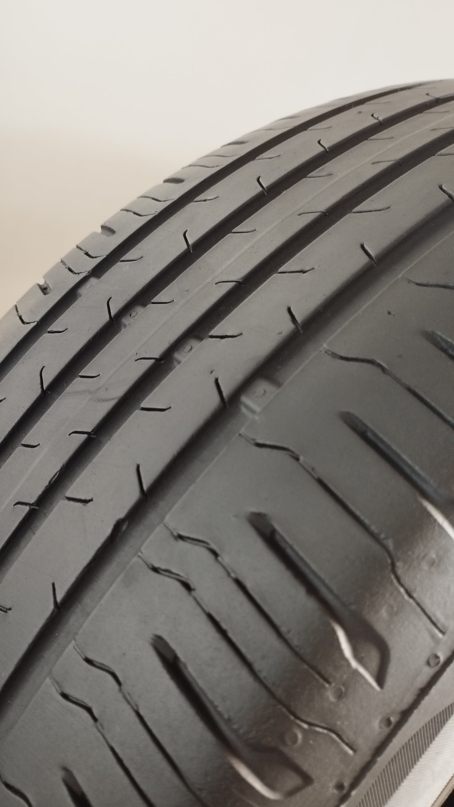 continental 235/55 r18 ecocontact 6 cod.YY100
