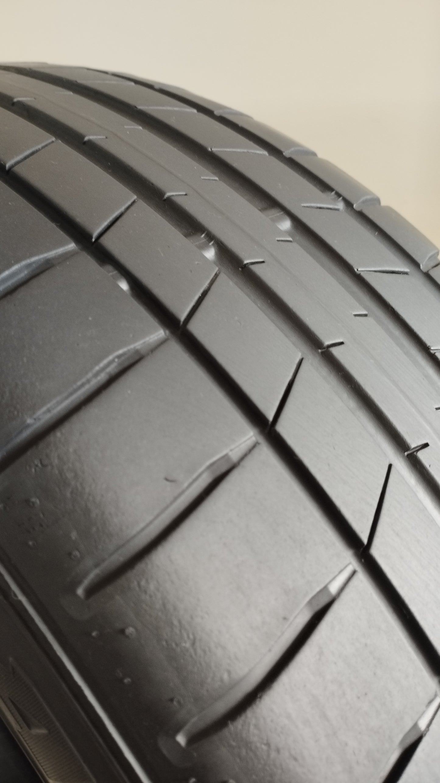 falken 235/55 r18 azenis fk 510 a suv cod.YY108