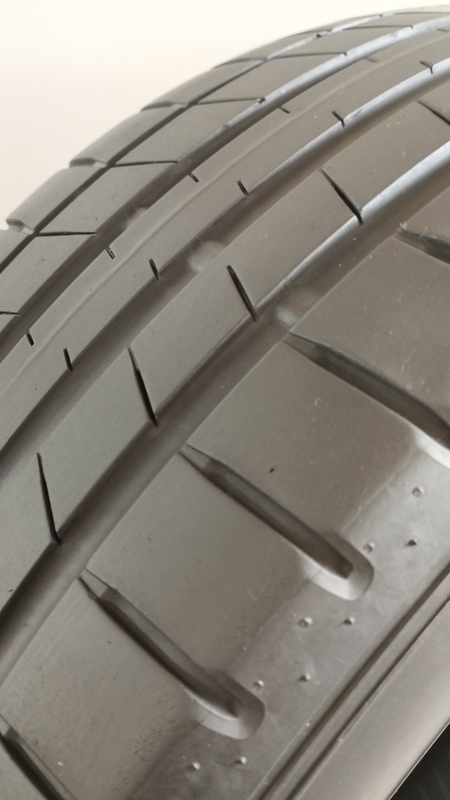 falken 235/55 r18 azenis fk 510 a suv cod.YY108