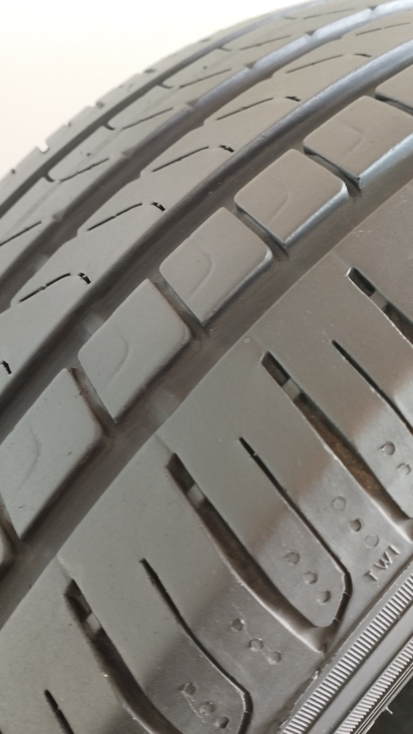 pirelli 235/55 r18 scorpion verde cod.YY110