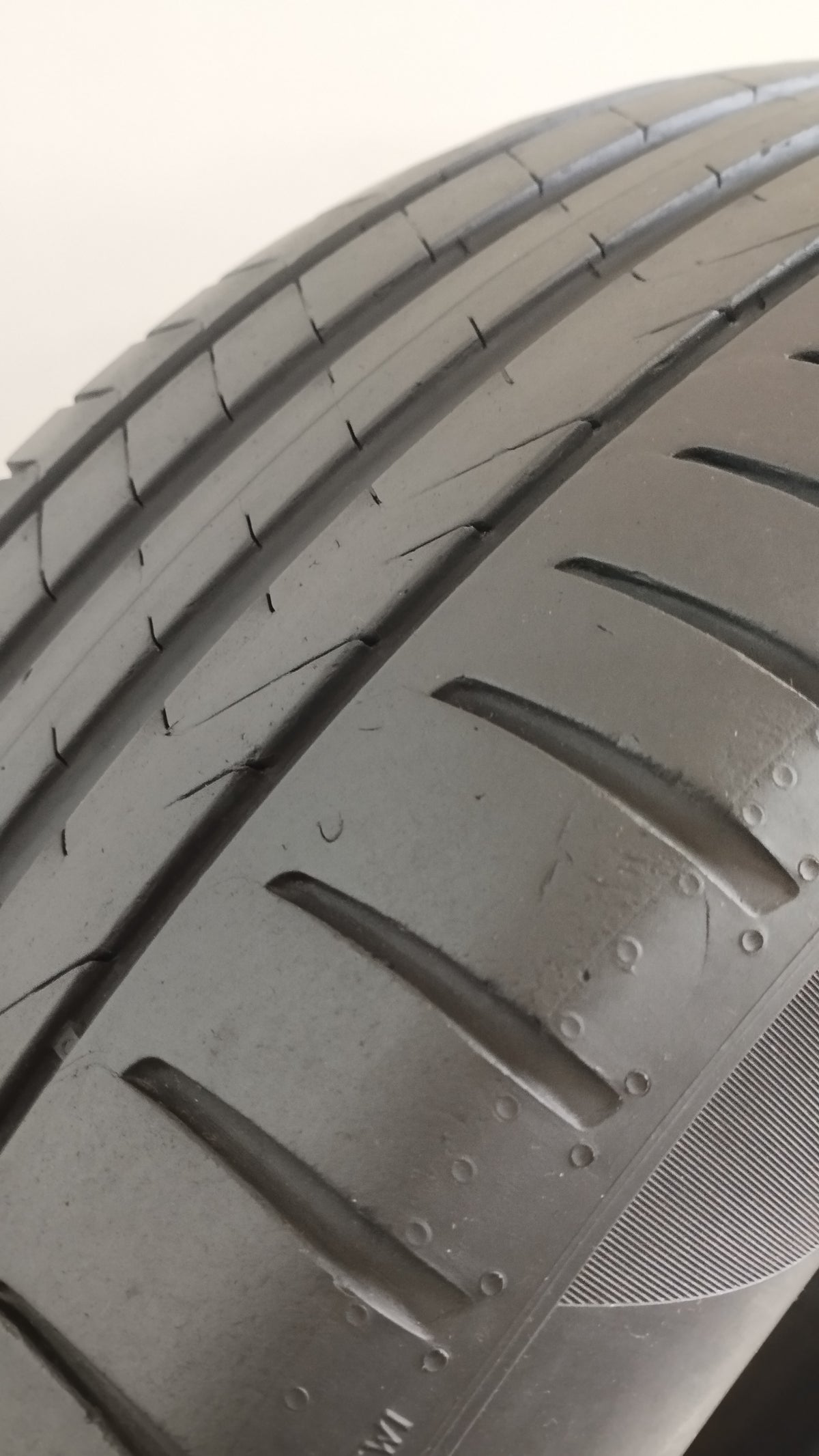 pireli 225/55 r18 scorpion cod.YY116