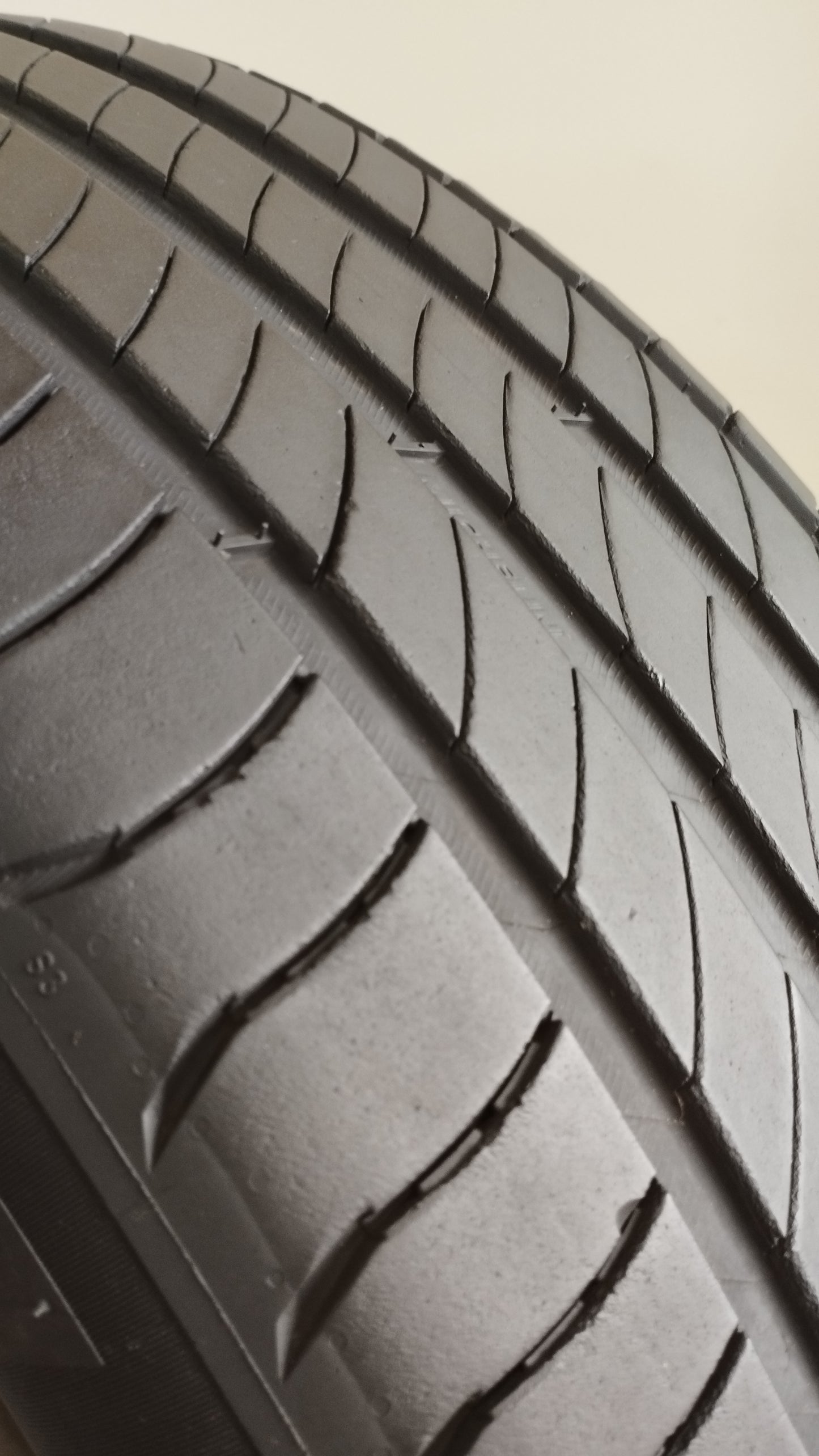 michelin 235/55 r18 e primacy cod.YY117