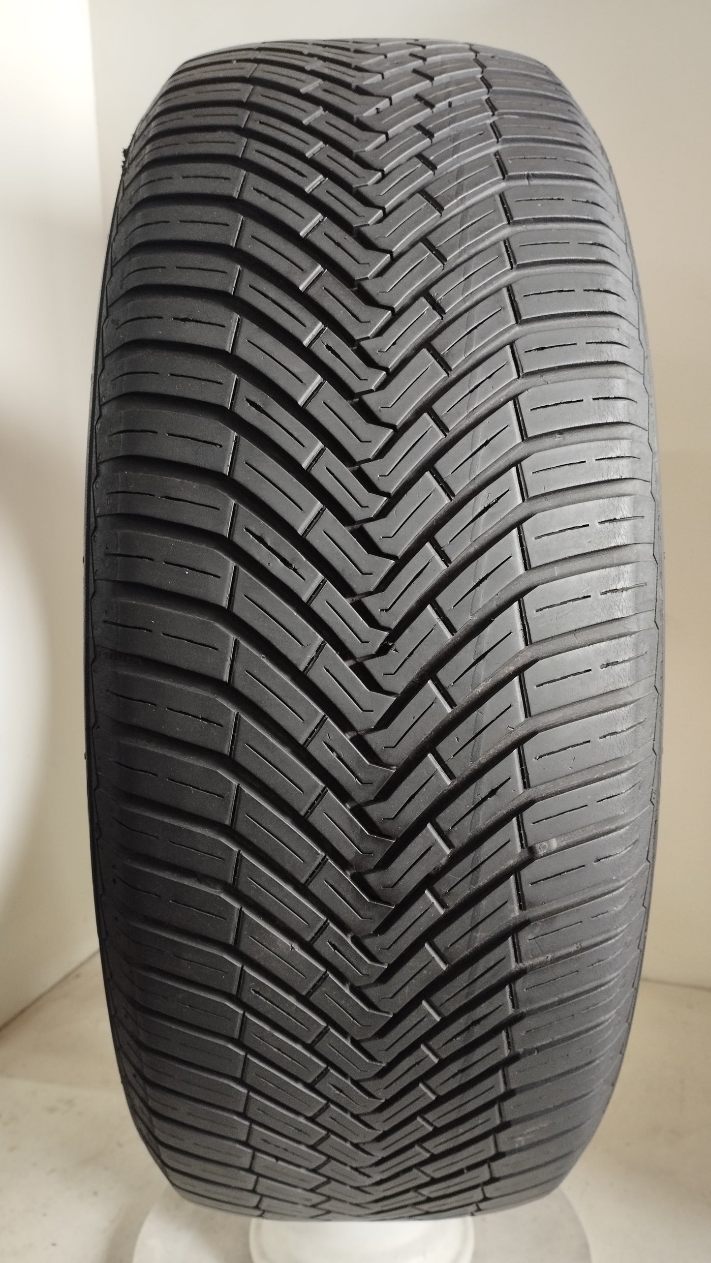 continental 235/55 r18 allseason contact cod.YY120