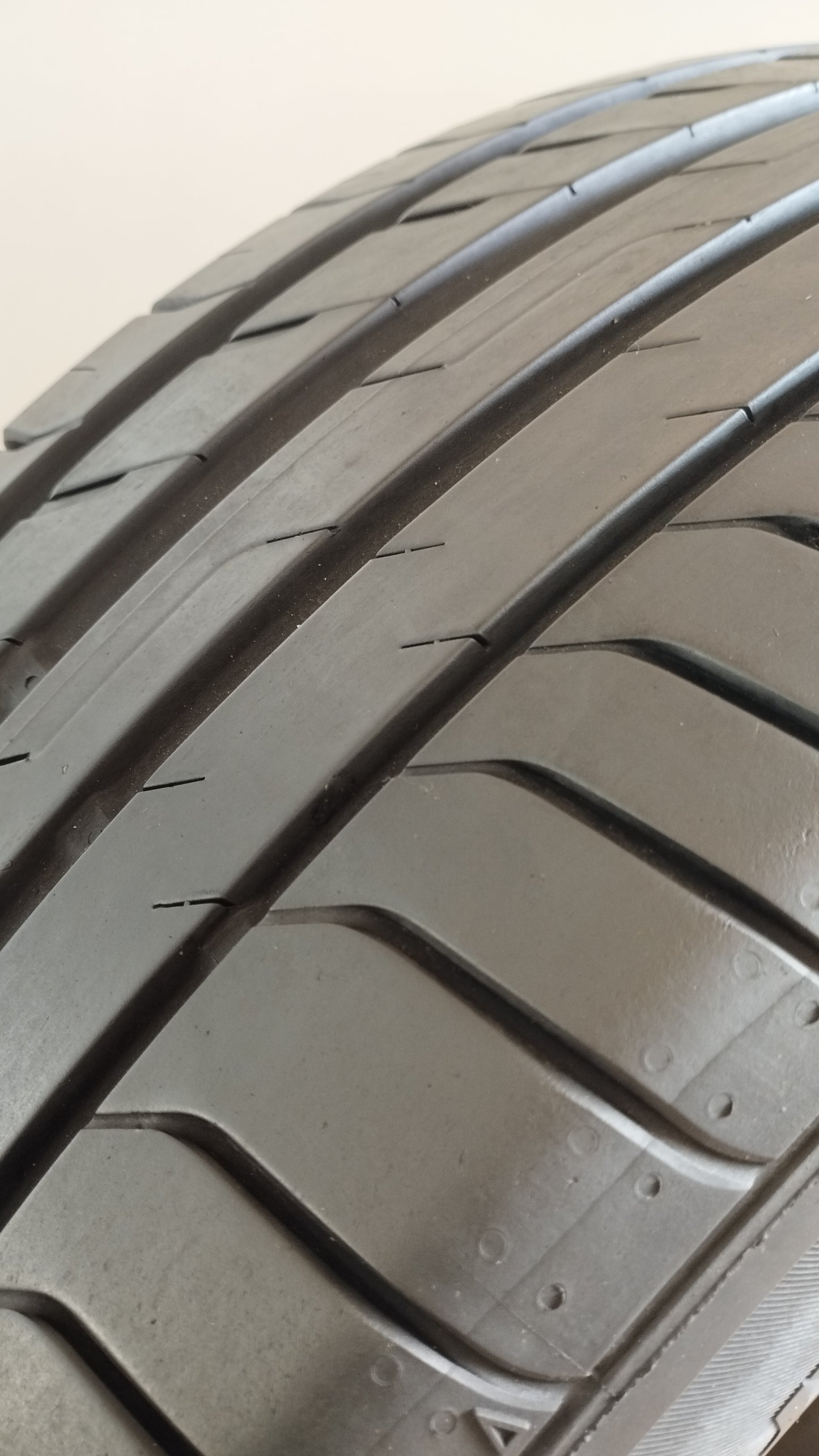 nexen 225/55 r18 nfera sport suv cod.YY123
