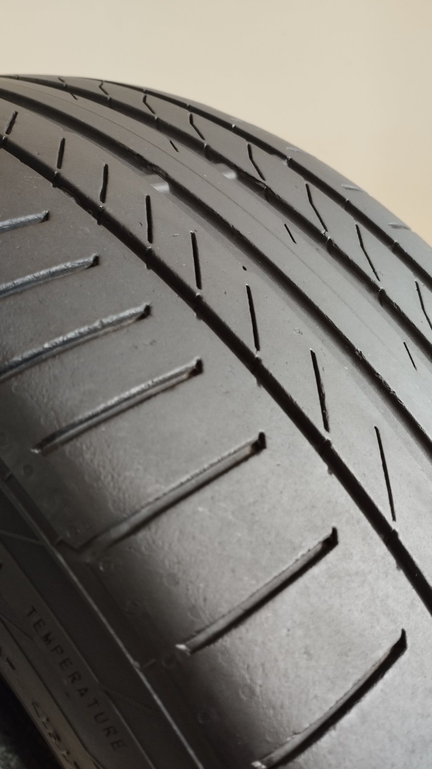 continental 255/45 r19 contisportcontact 5 cod.YY125