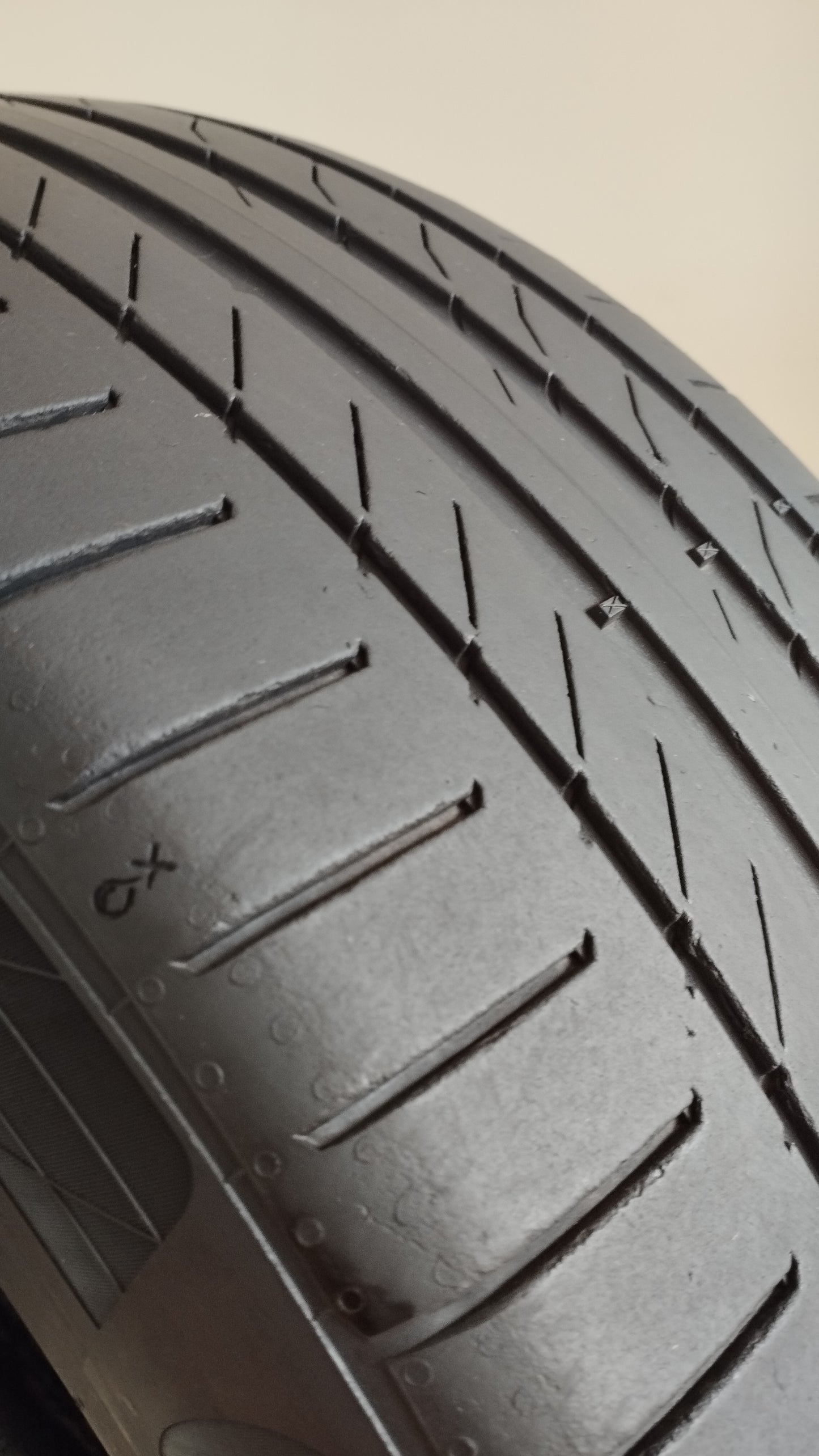 continental 255/45 r19 contisportcontact 5 cod.YY126