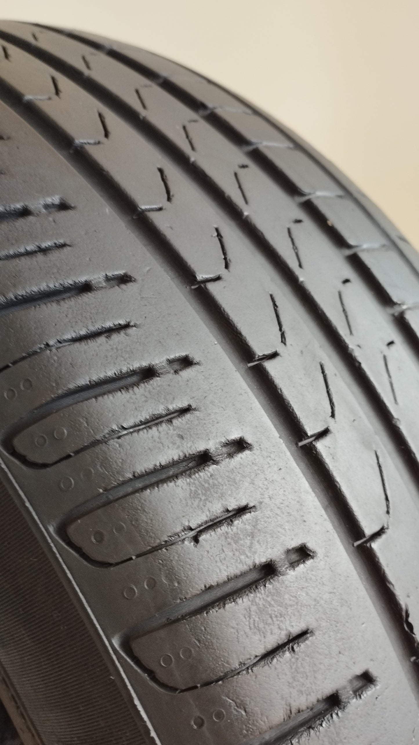 pirelli 255/45 r19 scorpion verde cod.YY127