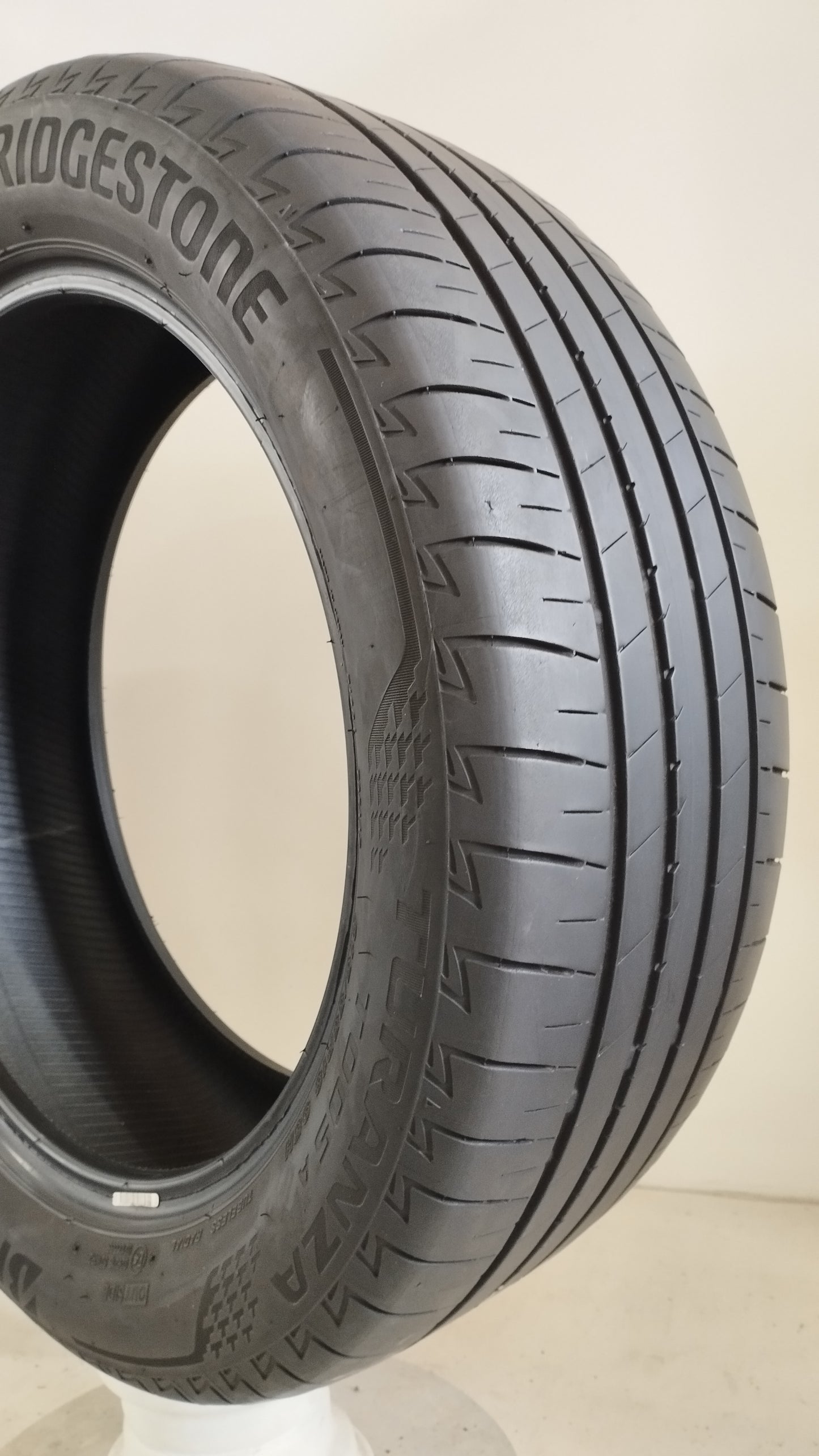 bridgestone 215/55 r18 t005 a turanza cod.YY136