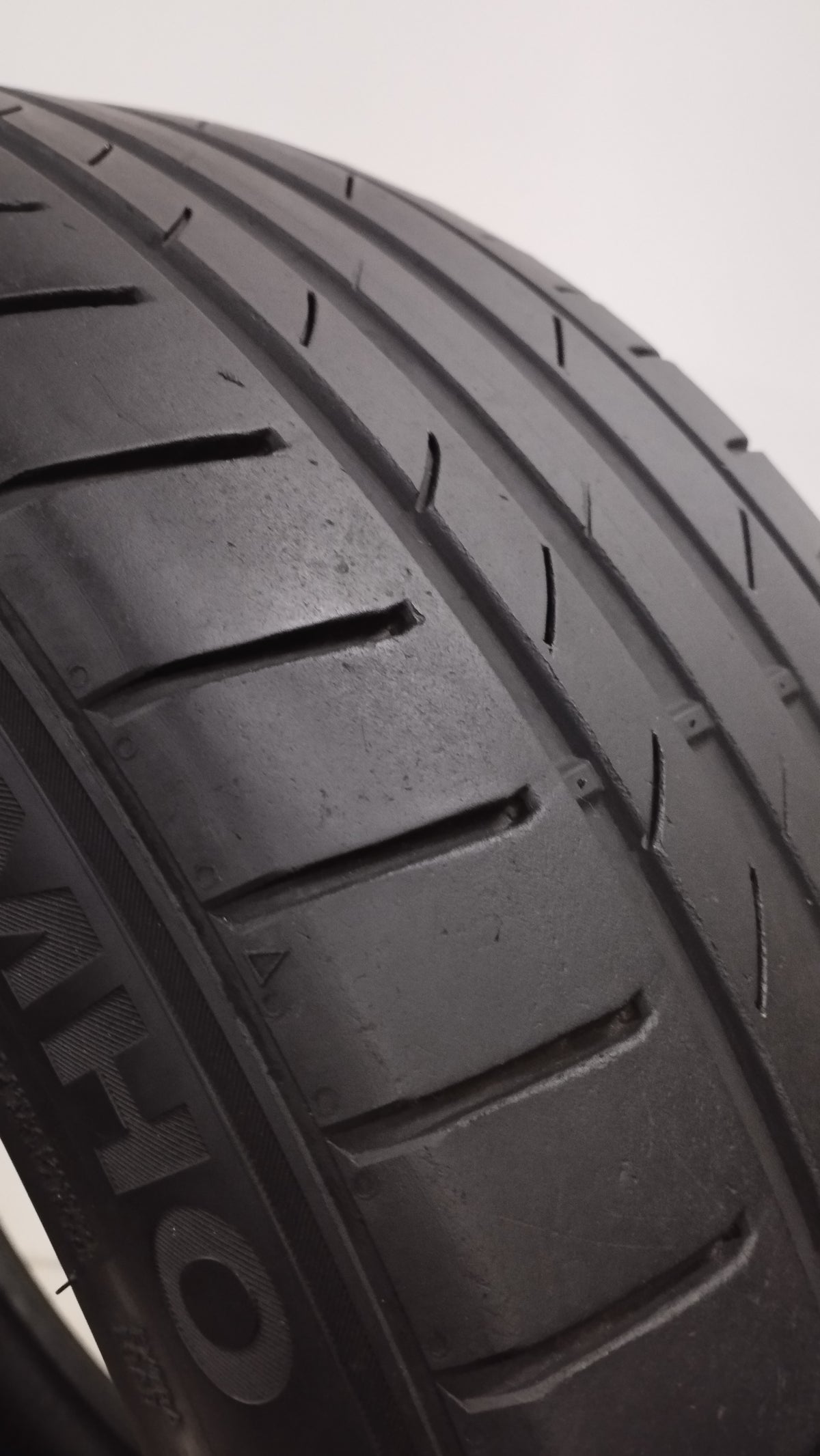 kumho 265/40 r21 ecsta ps71 suv cod.YY13