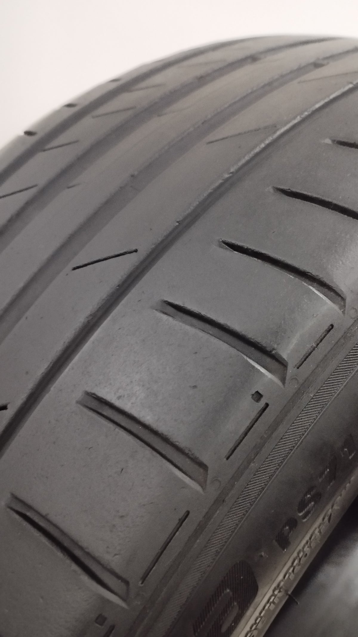 kumho 265/40 r21 ecsta ps71 suv cod.YY13