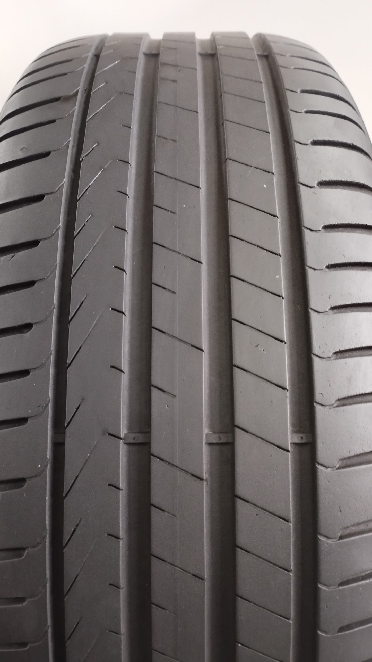 pirelli 225/50 r18 cinturato p7 cod.YY142