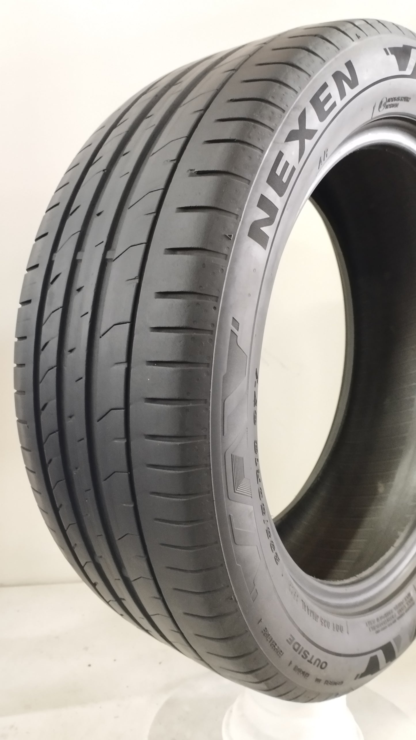 nexen 235/50 r18 nfera primus su1 plus ar cod.YY143