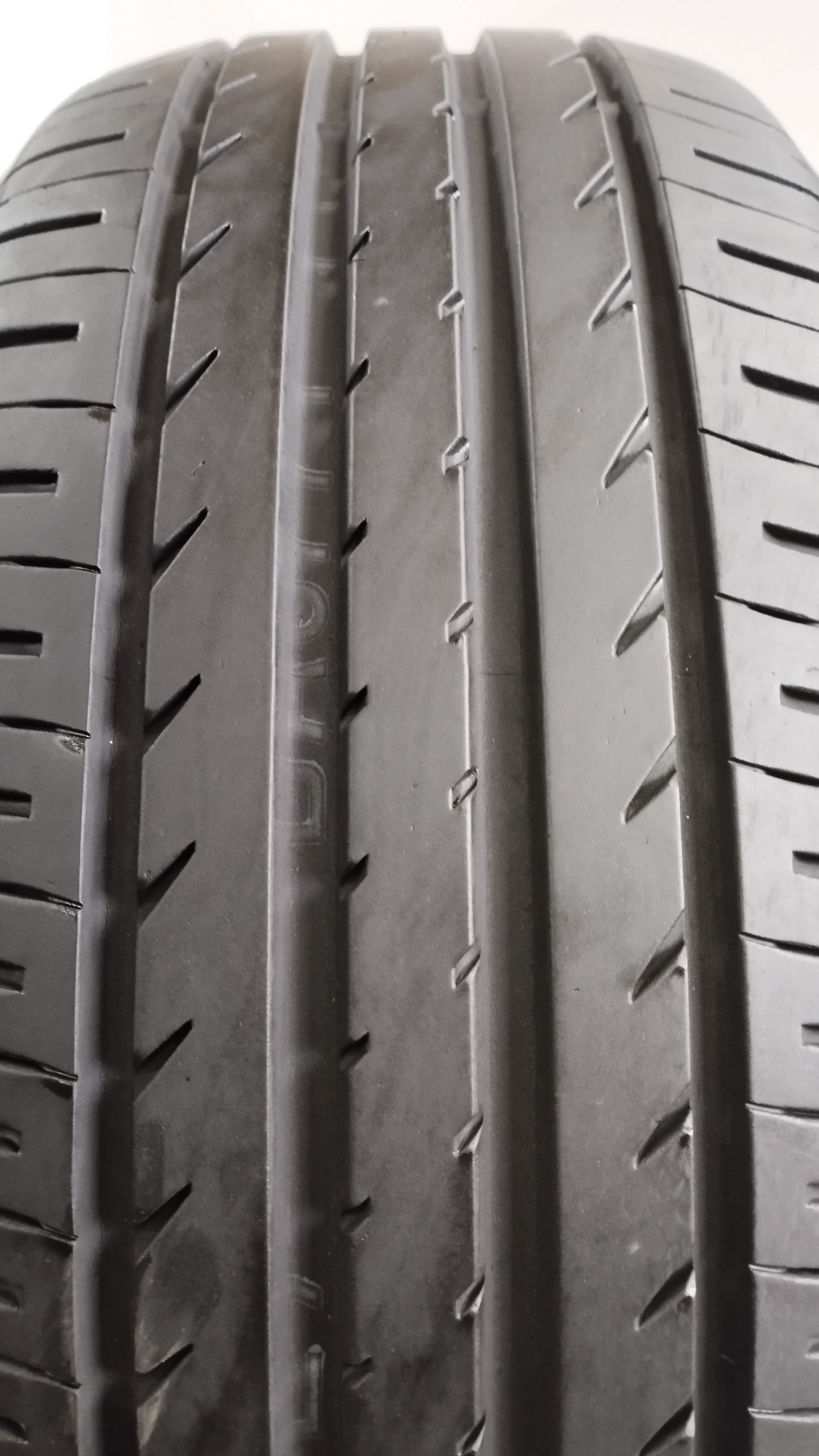 toyo 215/50 r18 proxes r52 cod.YY147