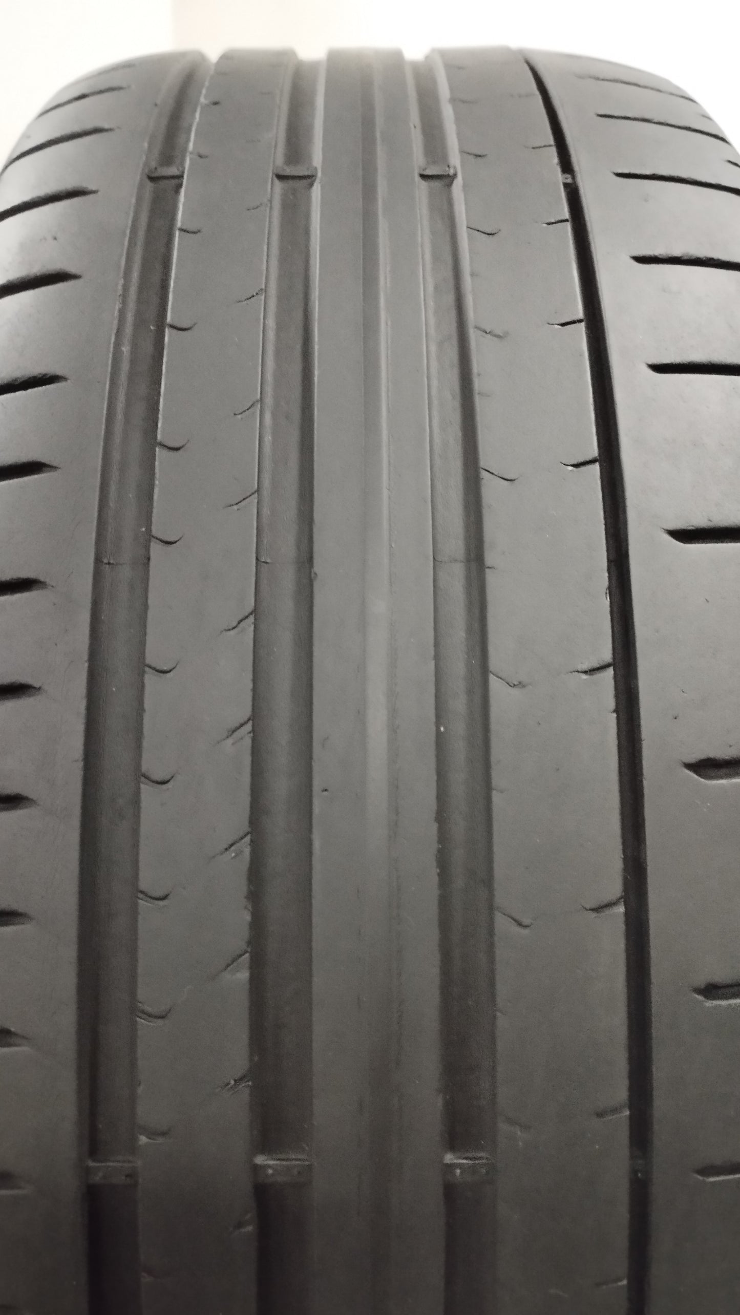 pirelli 225/45 r18 pzero cod.YY153