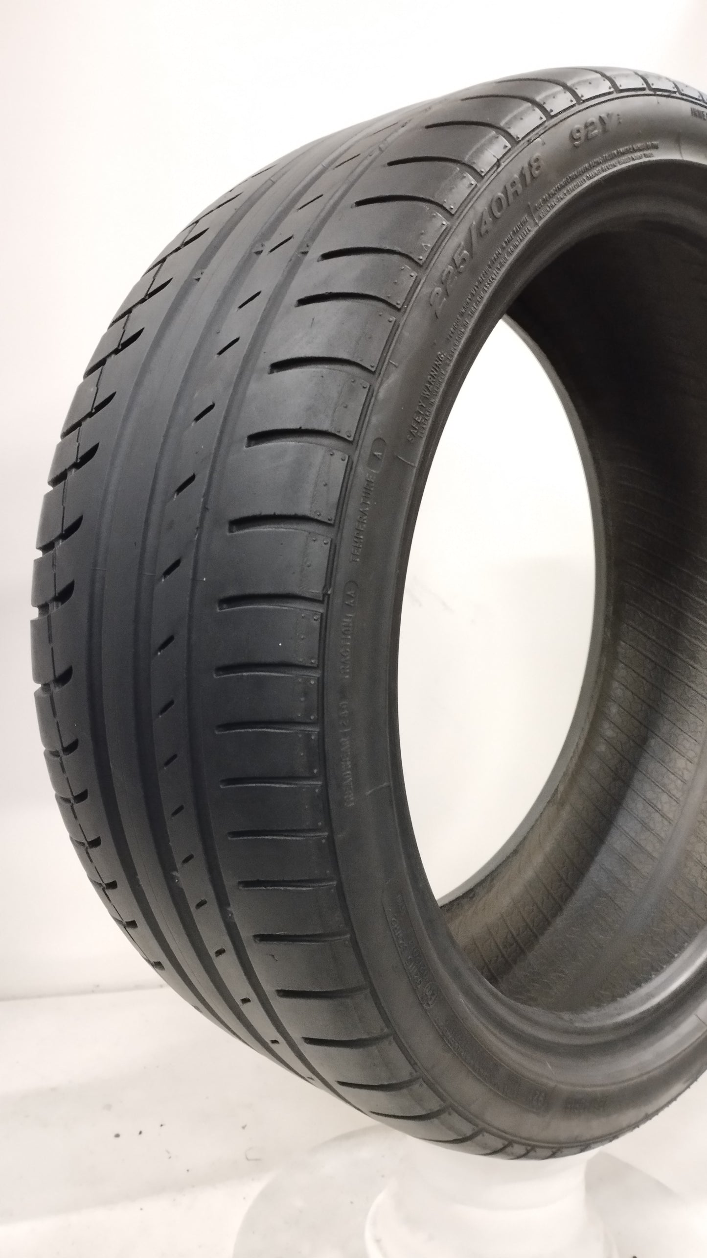 cooper 225/40 r18 zeon cs sport cod.YY156