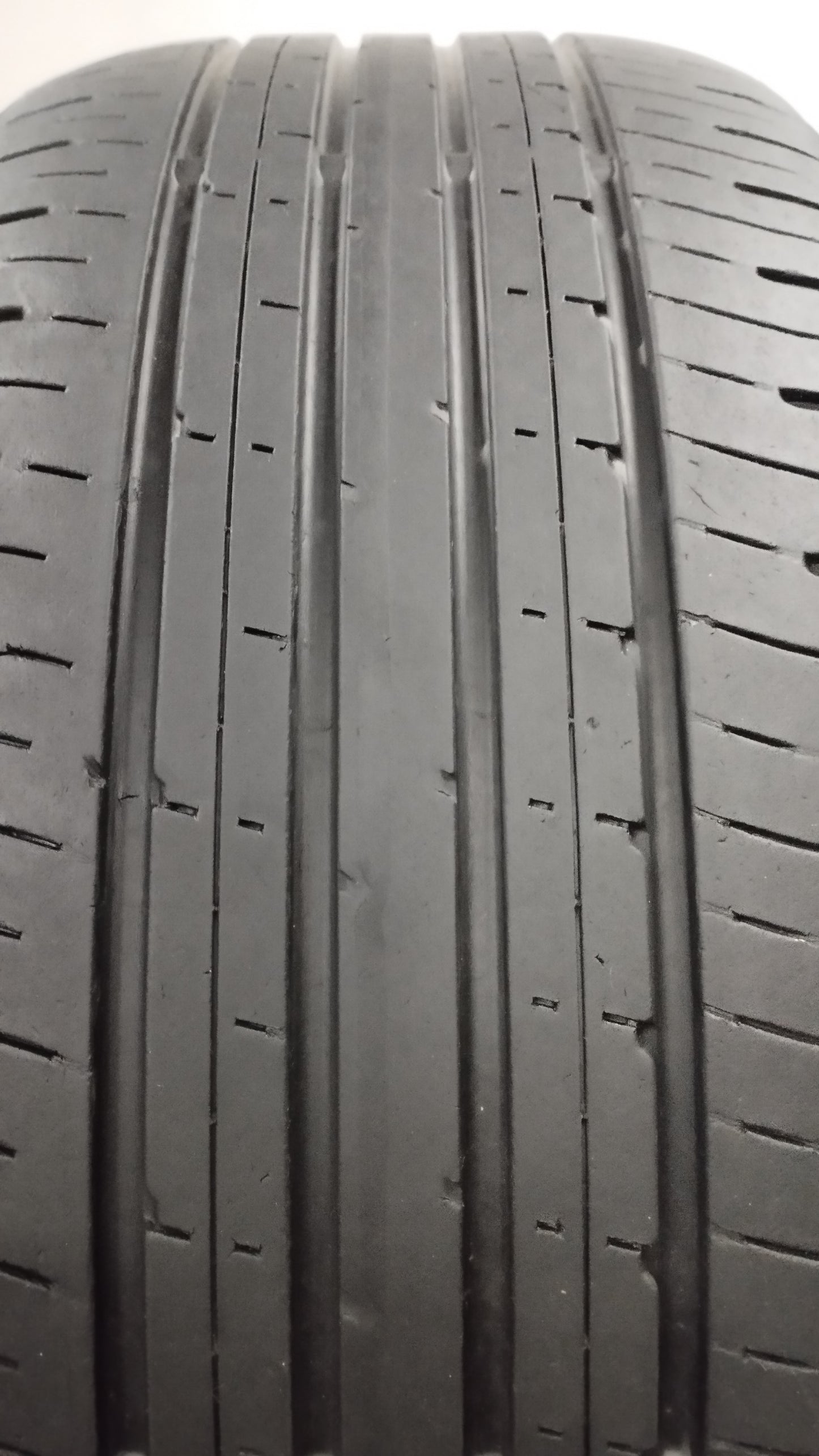 falken 225/40 r18 ziex ze 914 b cod.YY157