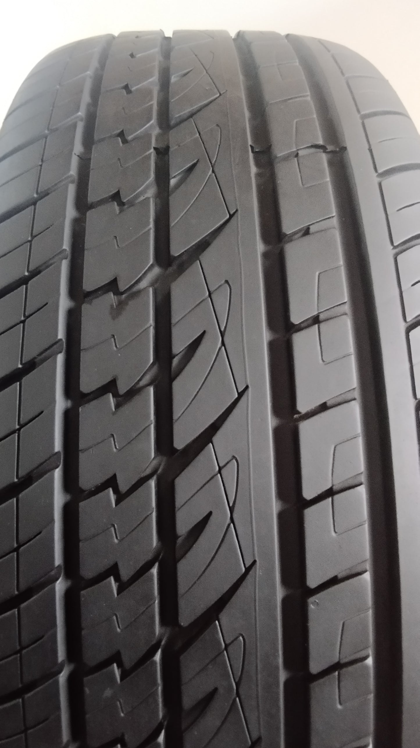 continental 235/55 r20 crosscontact uhp cod.YY20