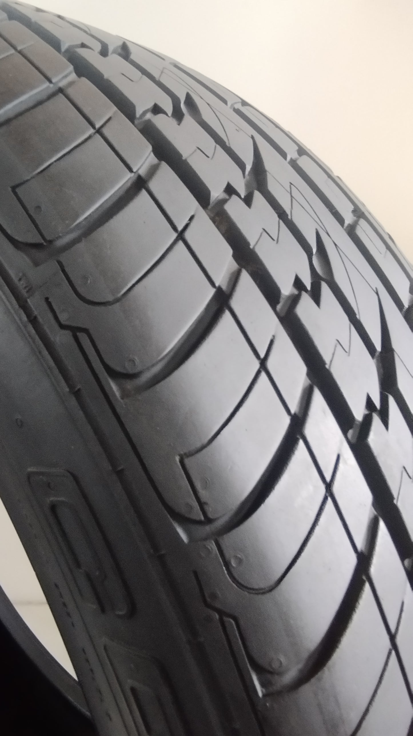 continental 235/55 r20 crosscontact uhp cod.YY20