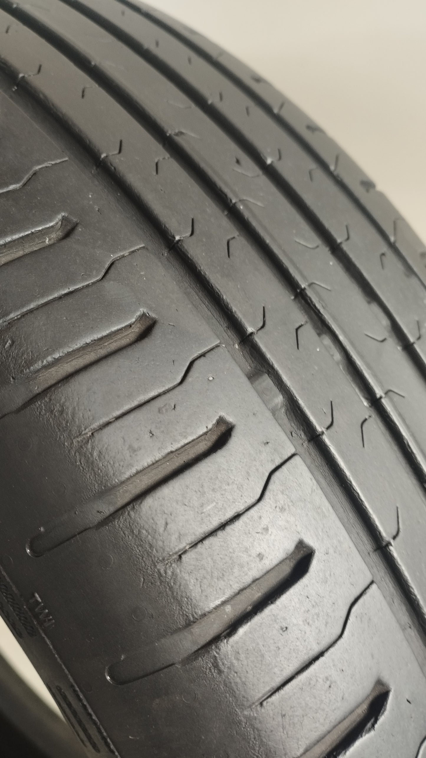 continental 215/65 r17 contiecocontact 5 cod.YY265