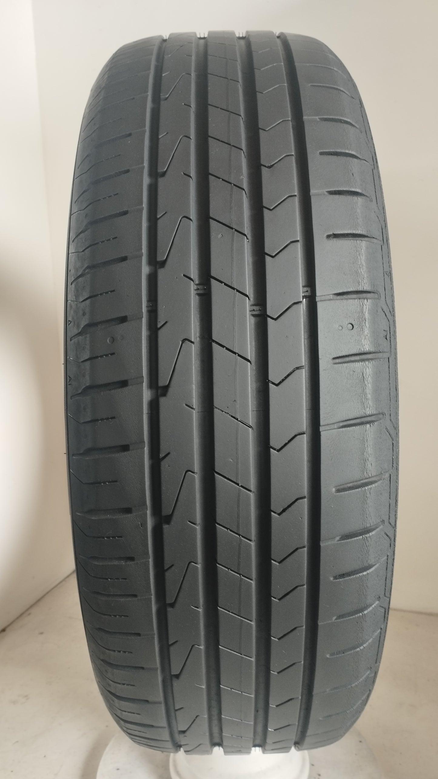 hankook 215/65 r17 ventus prime 3 x cod.YY268