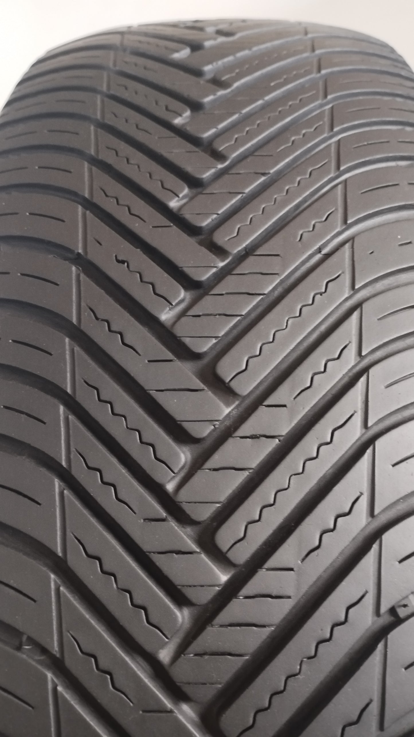 hankook 215/60 r17 kinergy 4s2x cod.YY274