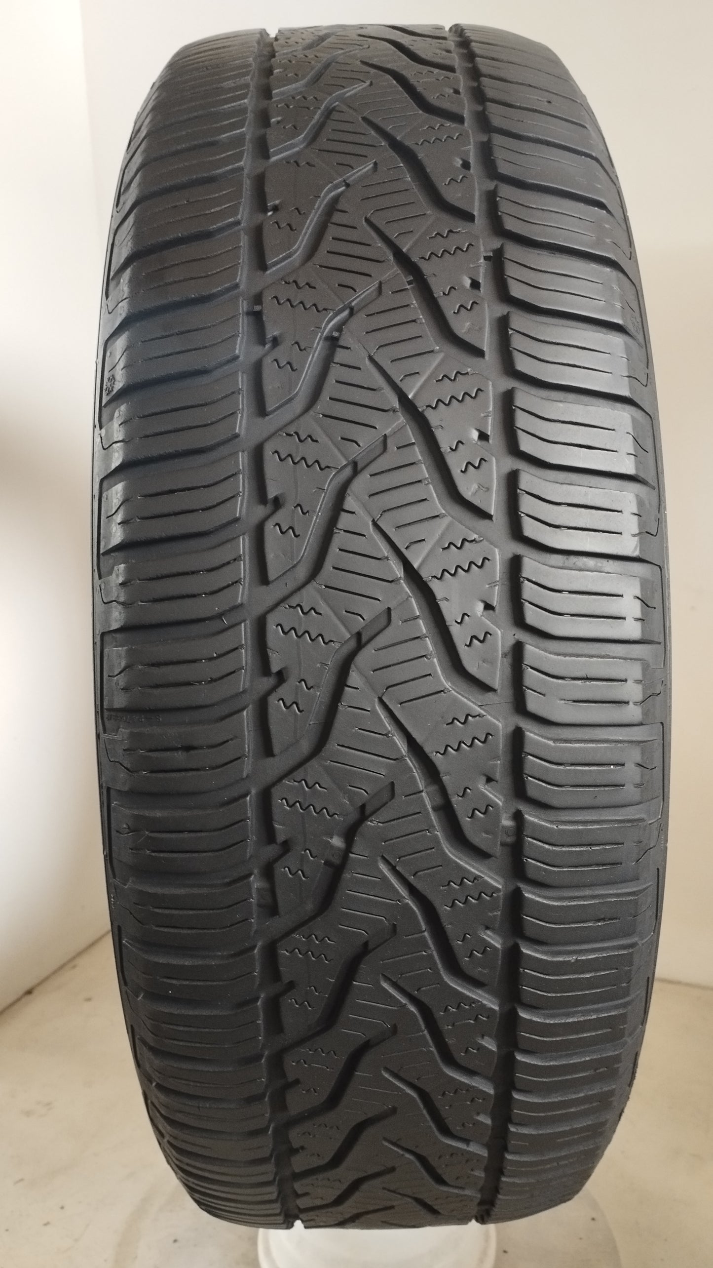 barum 215/60 r17 quartaris 5 cod.YY276