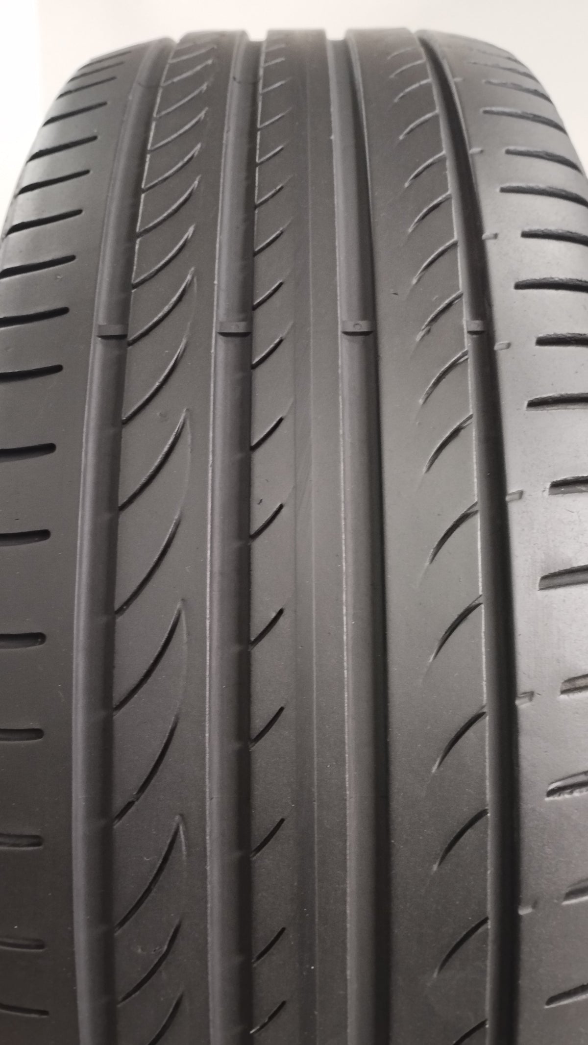 pirelli 215/60 r17 powergy cod.YY284