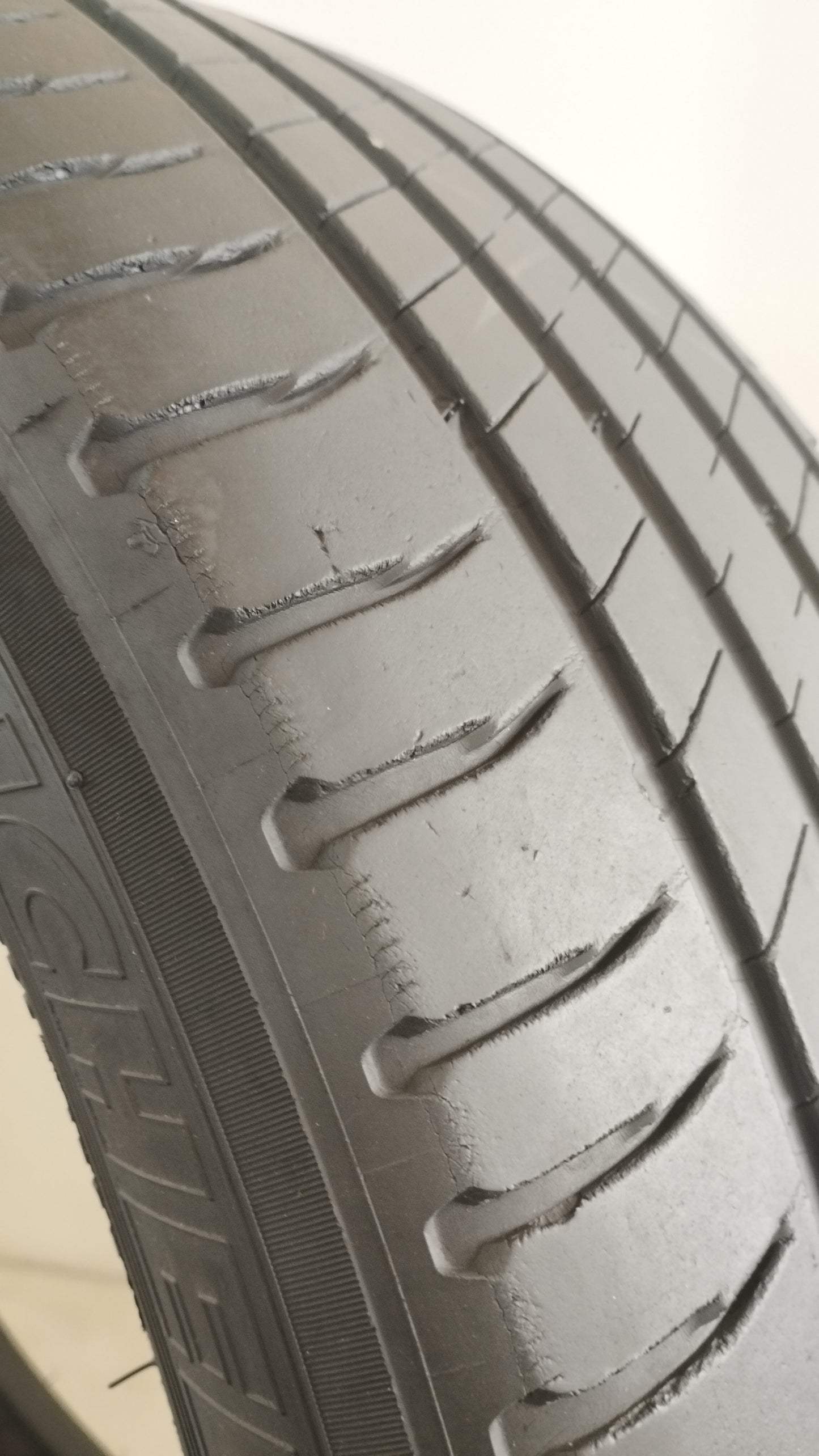 michelin 255/45 r20 latitude sport 3 Vol cod.YY28