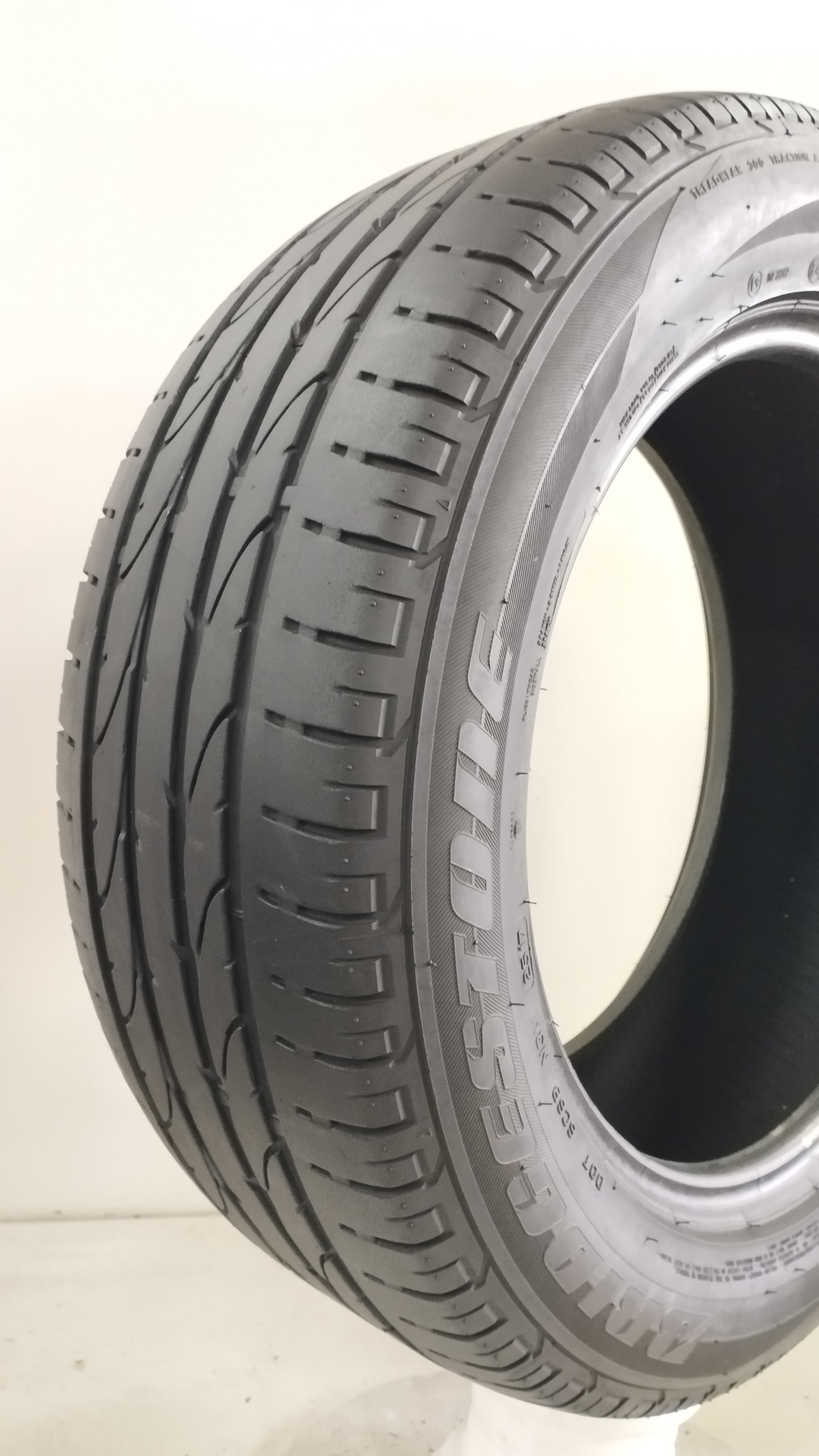bridgestone 235/55 r17 dueler h/p sport ao cod.YY292