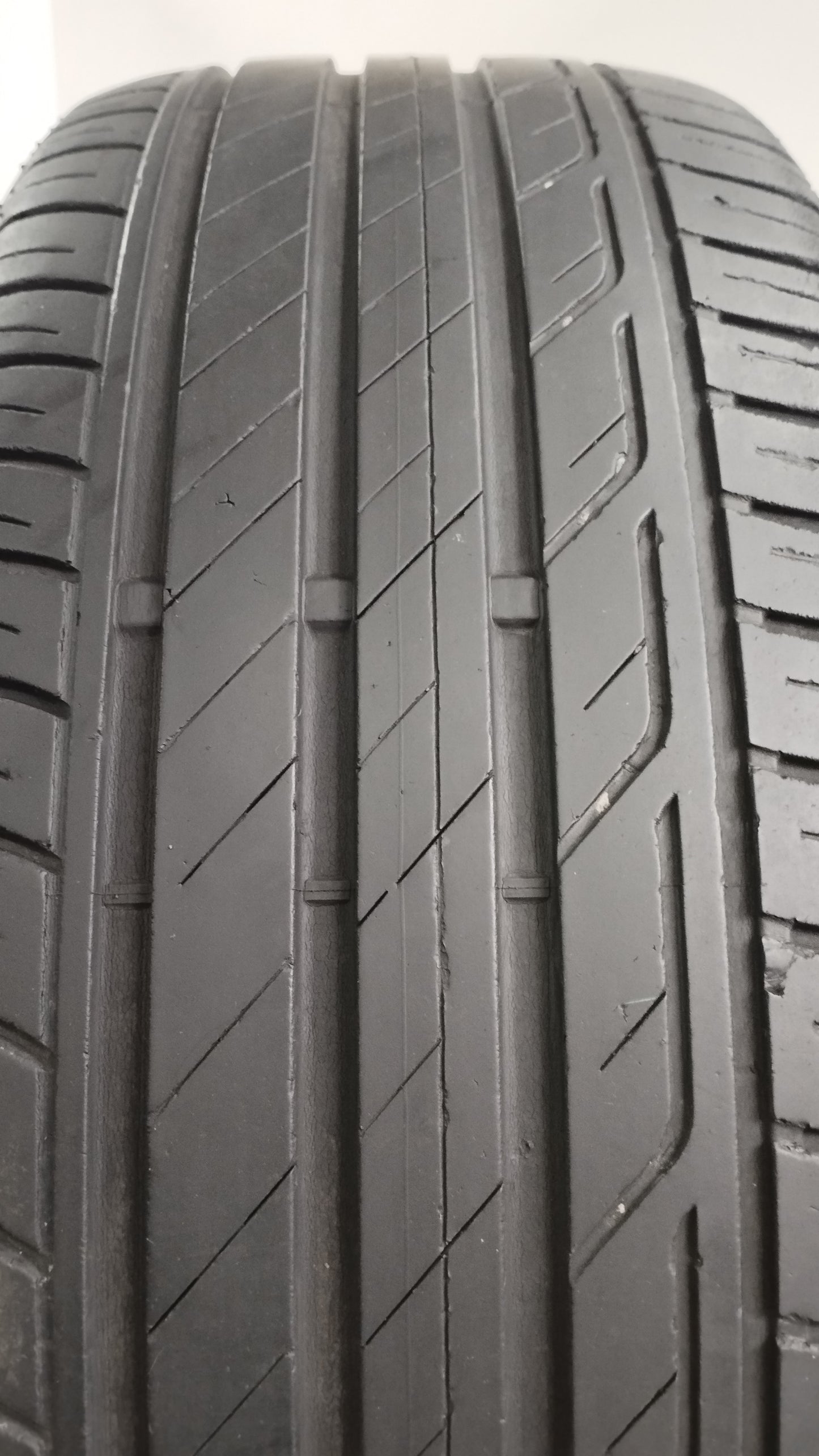bridgestone 215/55 r17 t001 turanza ao cod.YY299