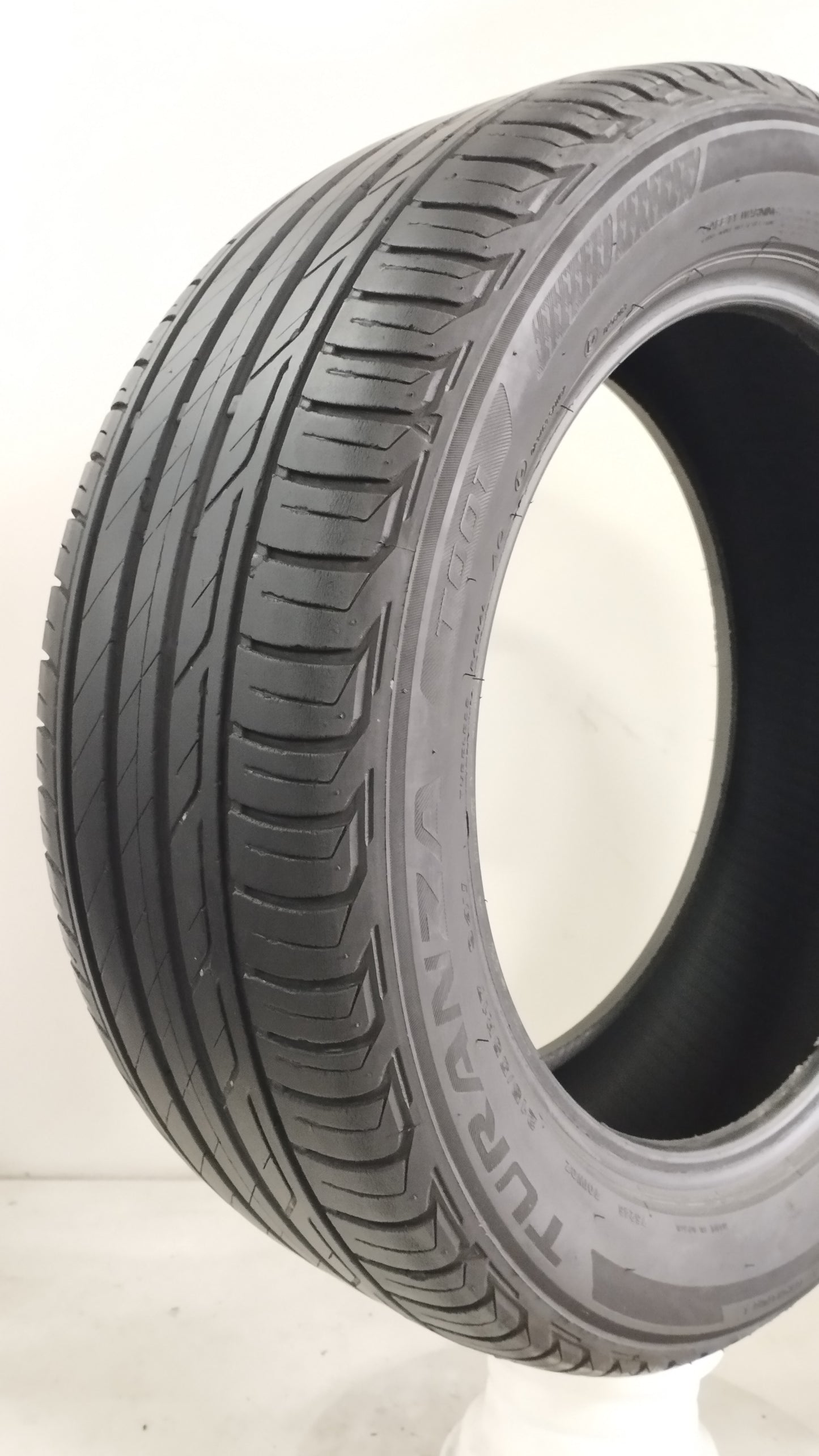 bridgestone 215/55 r17 t001 turanza ao cod.YY299