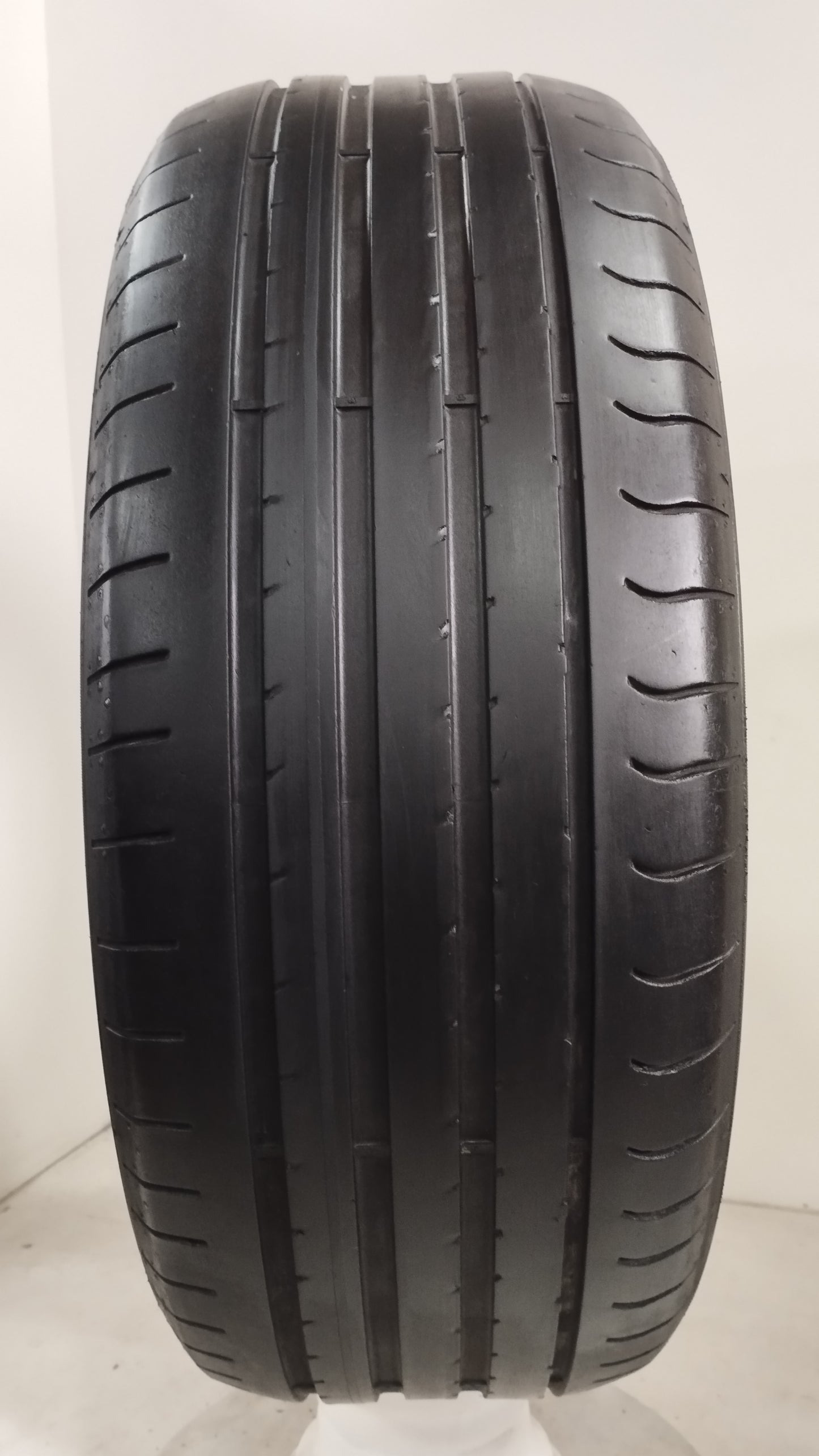 sava 215/55 r17 intesa uhp2 cod.YY301