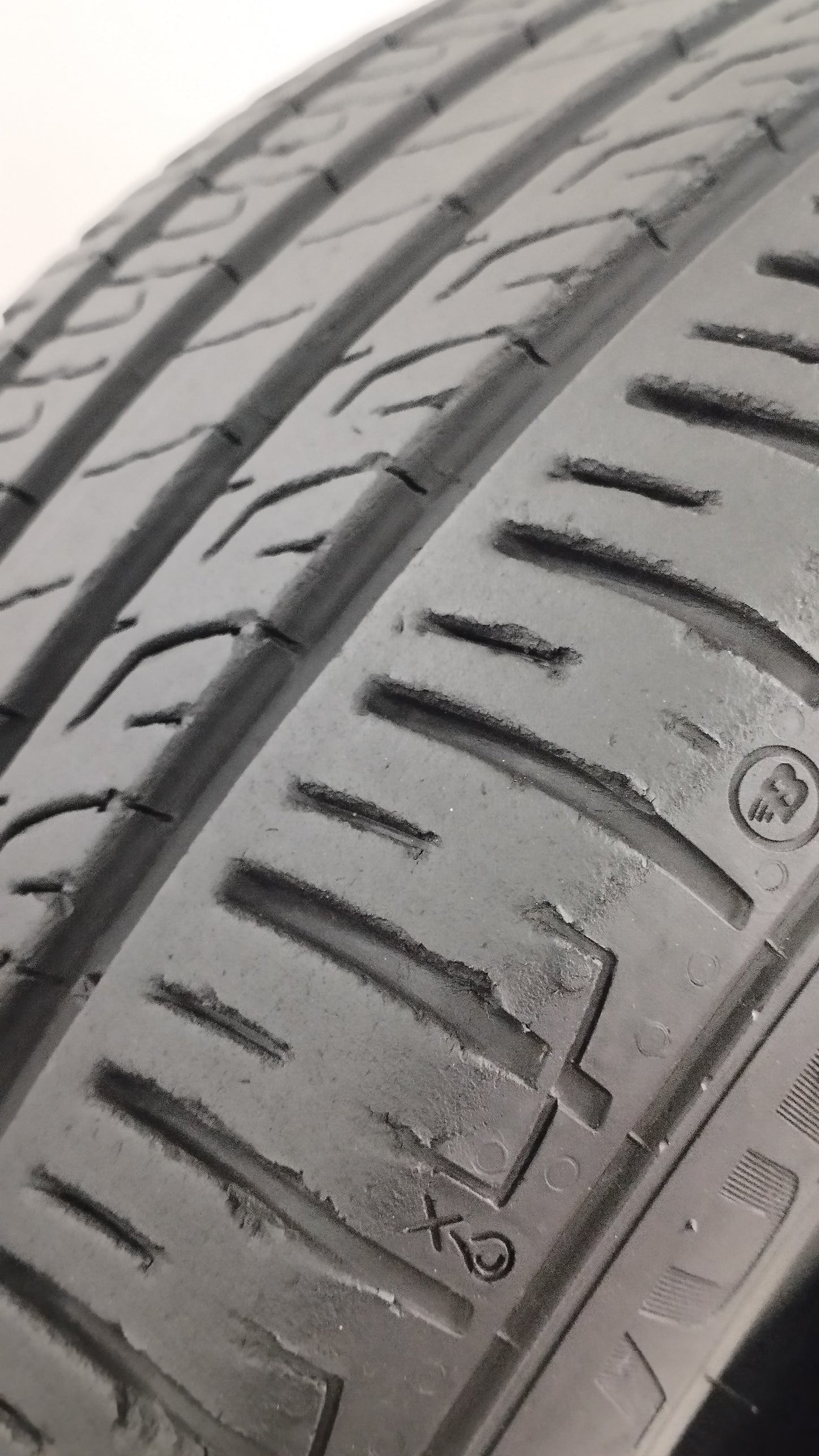barum 205/55 r17 bravuris 5 hm cod.YY304
