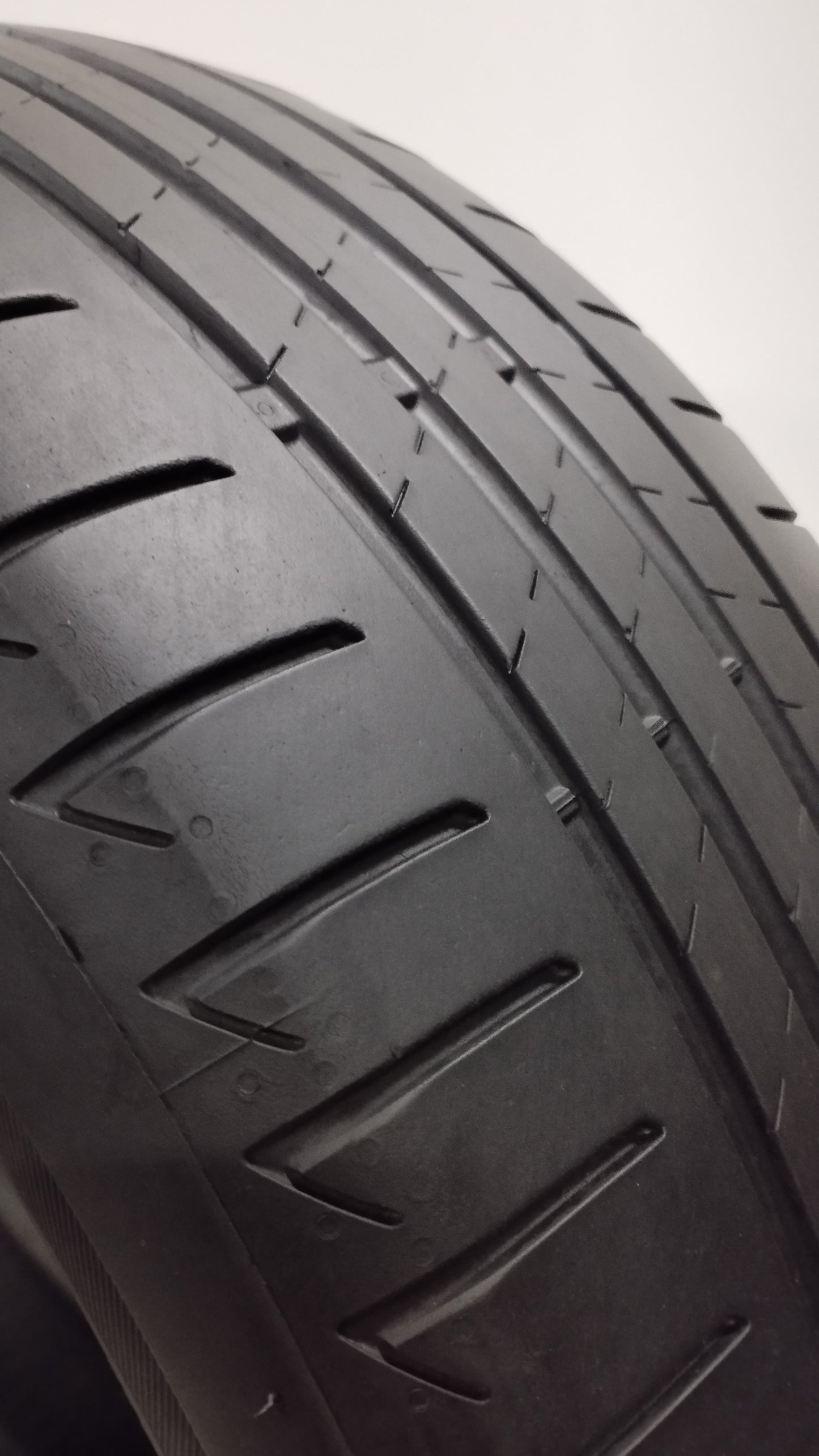 bridgestone 225/50 r17 t005 turanza cod.YY309