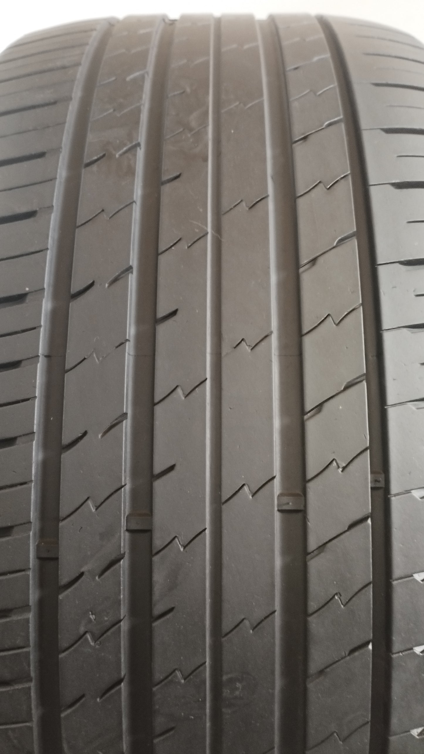 tracmax 305/40 r20 xprivilo rs01+ cod.YY30