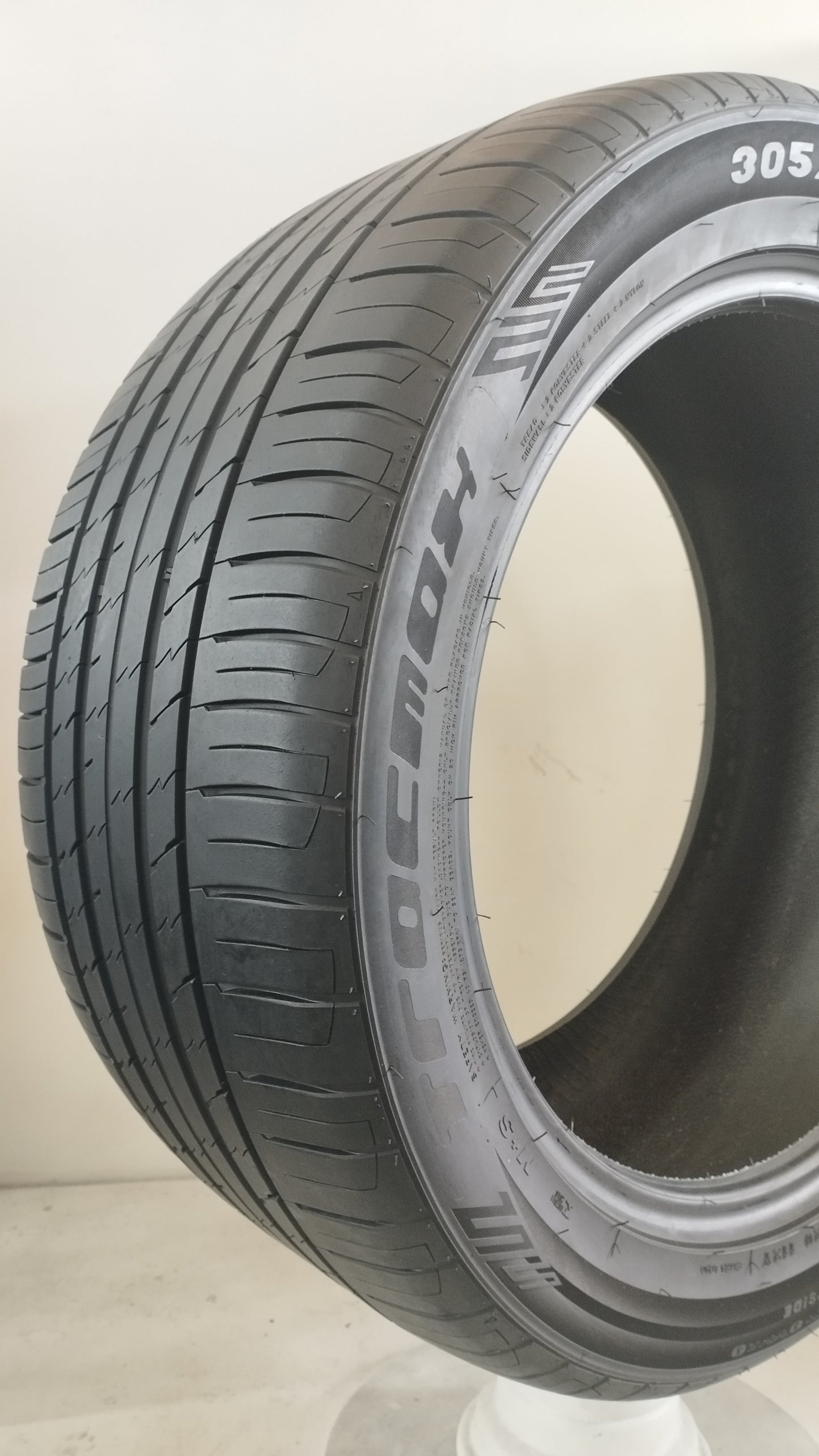 tracmax 305/40 r20 xprivilo rs01+ cod.YY30