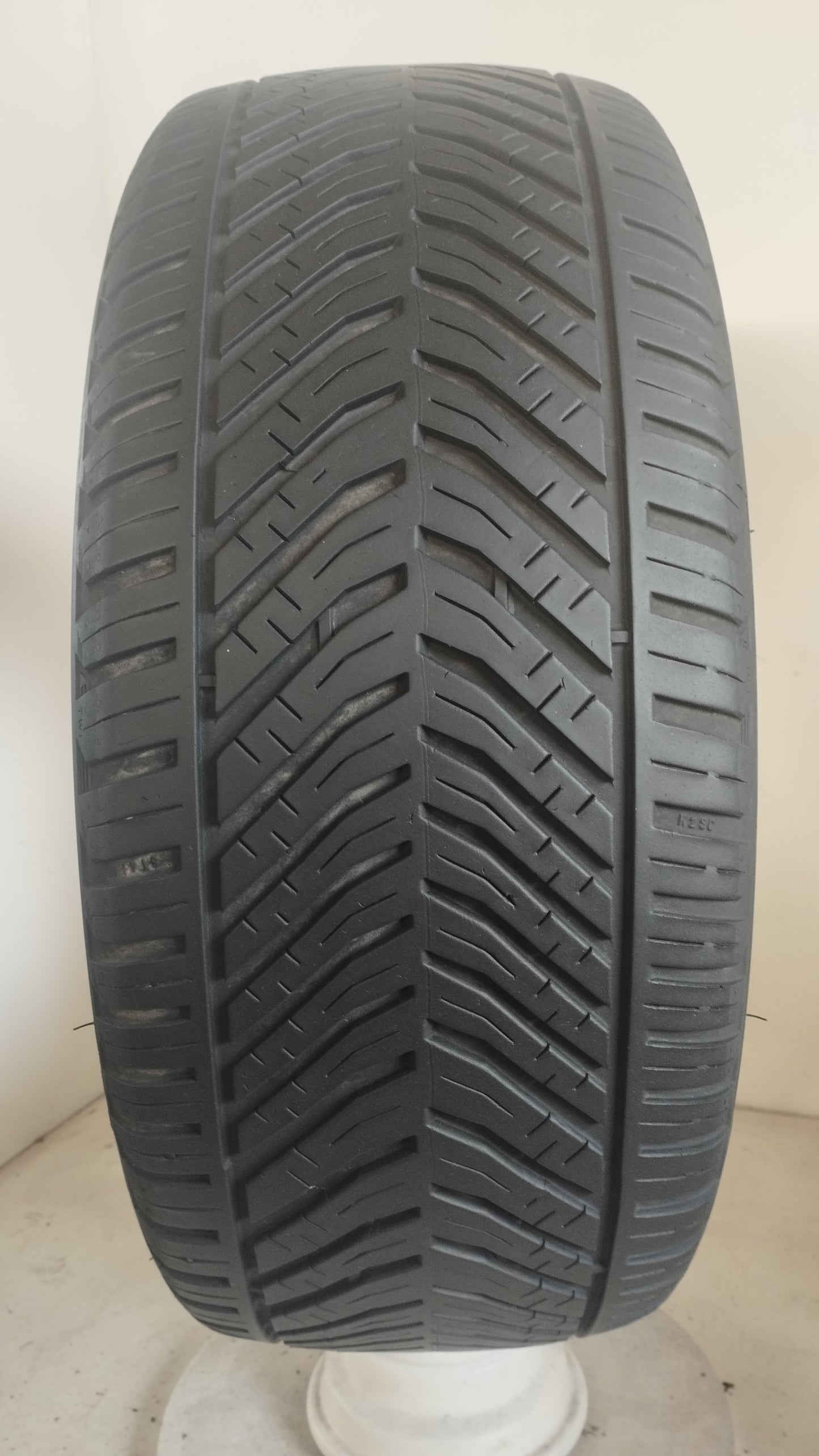 taurus 215/50 r17 allseason cod.YY314