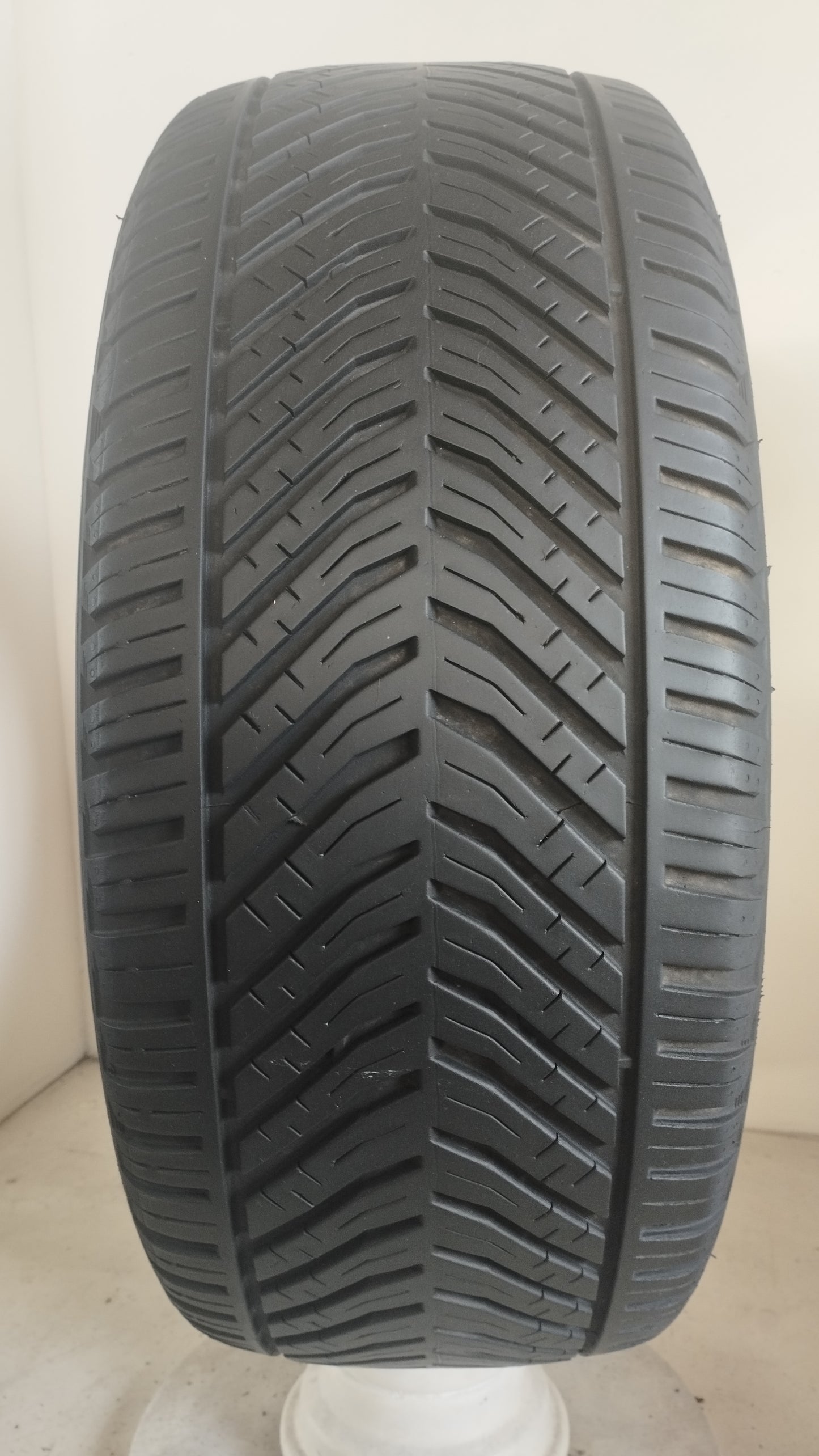 taurus 215/50 r17 allseason cod.YY315