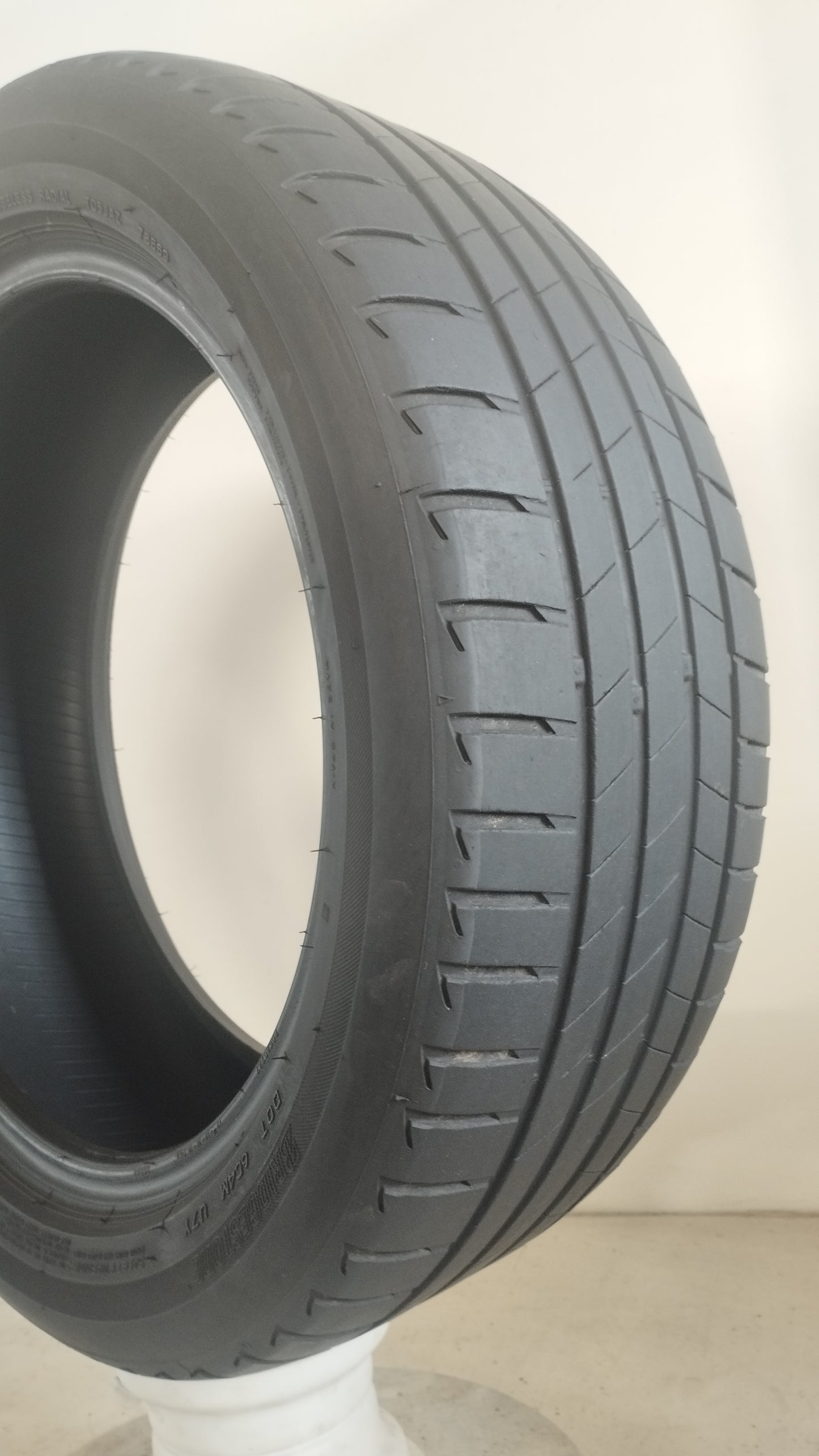 bridgestone 215/50 r17 t005 turanza cod.YY316