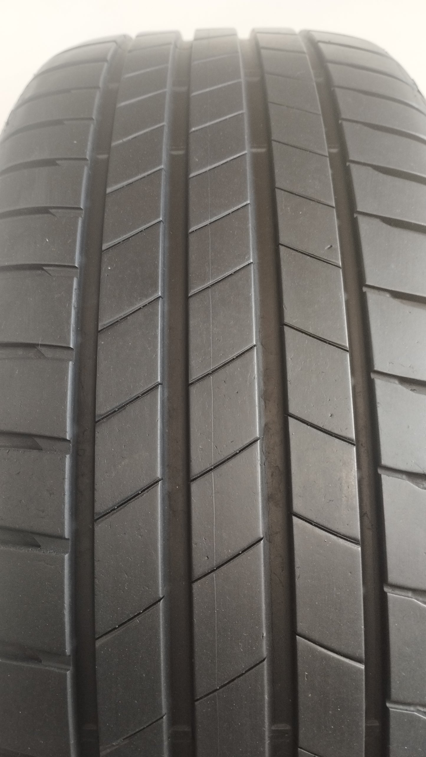 bridgestone 215/50 r17 t005 turanza cod.YY317